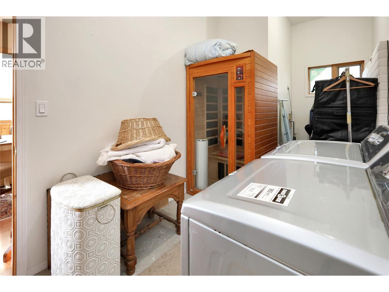 7560 Jackson Avenue, Radium Hot Springs, British Columbia  V0A 1M0 - Photo 46 - 10361139