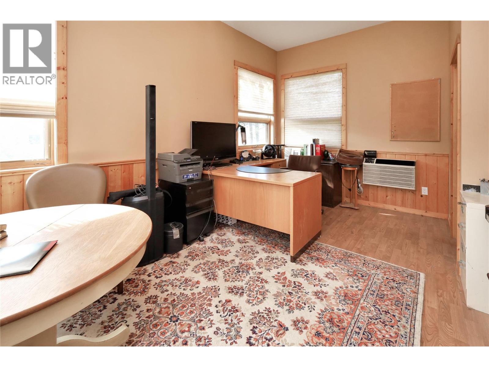 7560 Jackson Avenue, Radium Hot Springs, British Columbia  V0A 1M0 - Photo 47 - 10361139