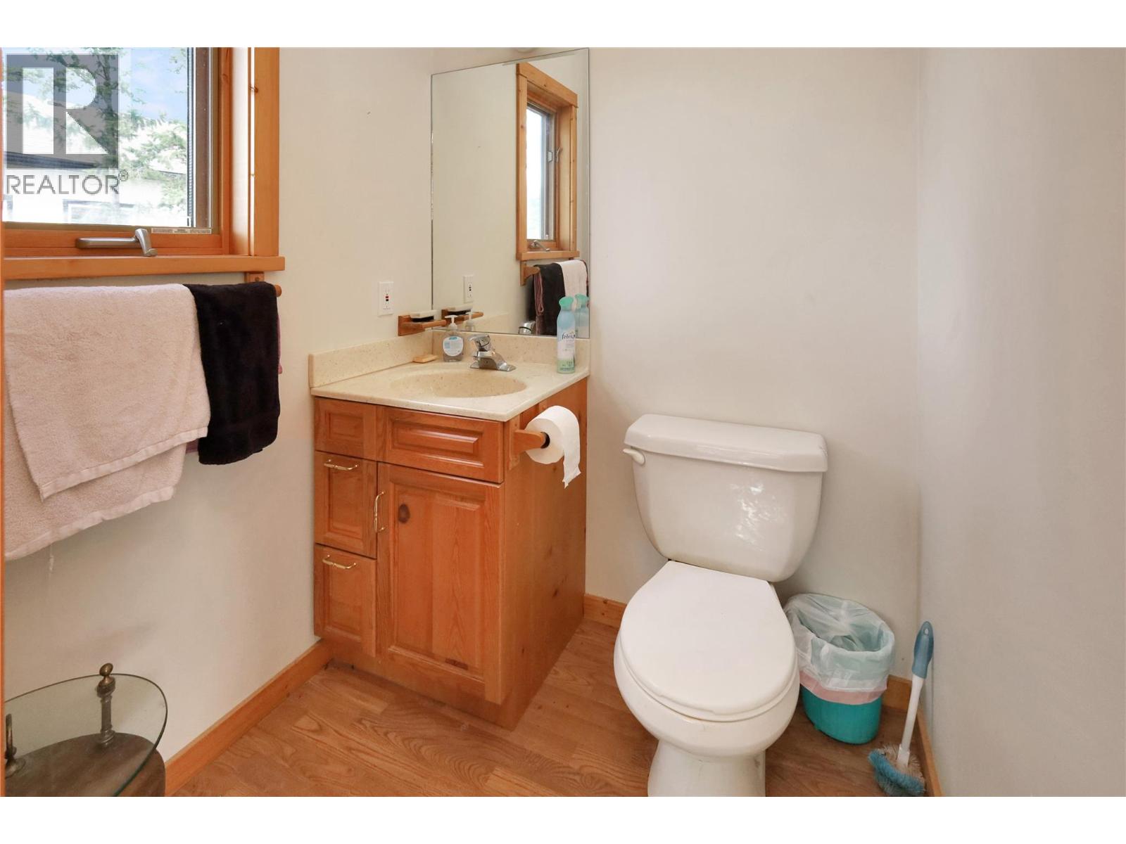 7560 Jackson Avenue, Radium Hot Springs, British Columbia  V0A 1M0 - Photo 49 - 10361139