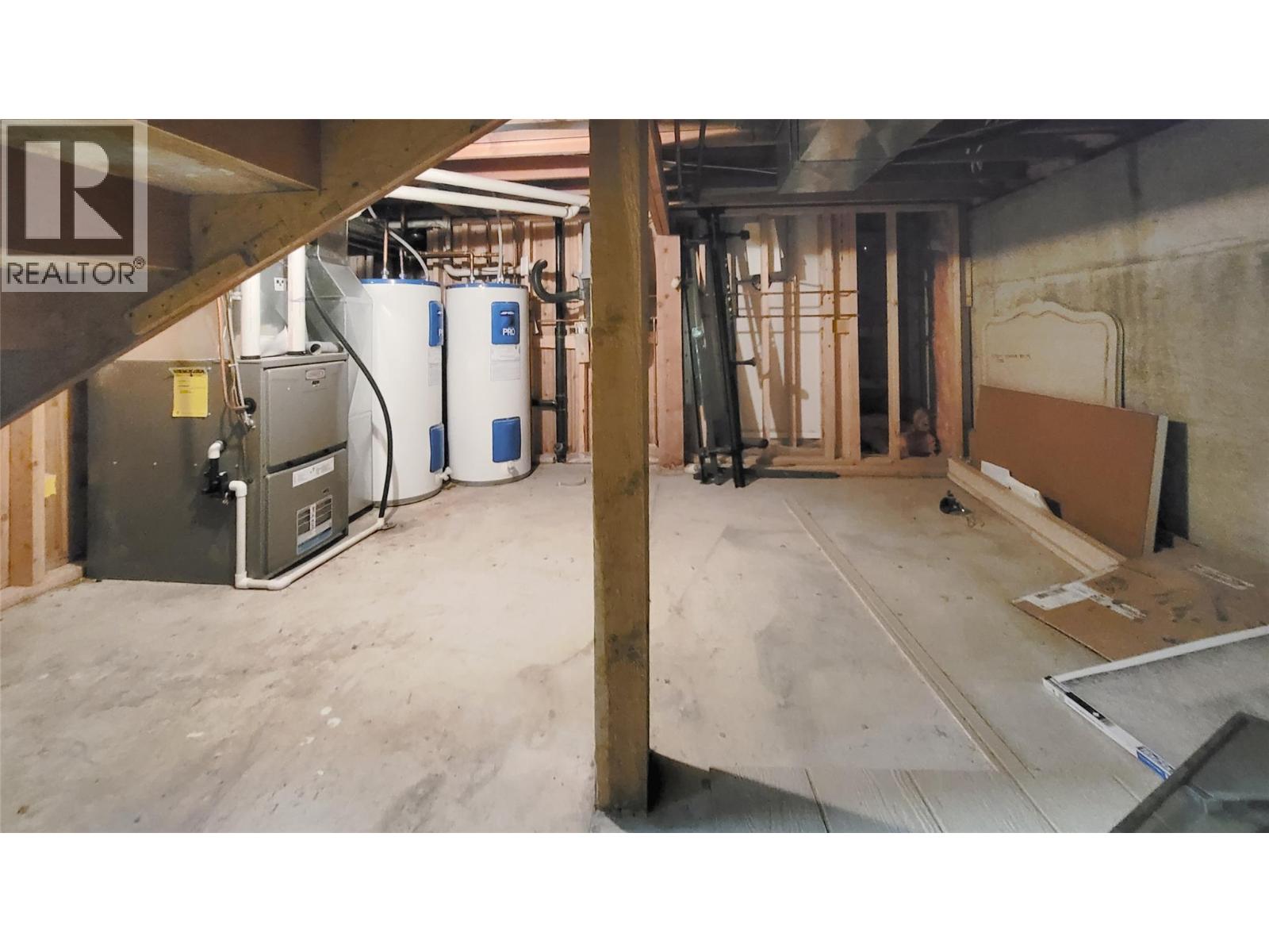 7560 Jackson Avenue, Radium Hot Springs, British Columbia  V0A 1M0 - Photo 57 - 10361139