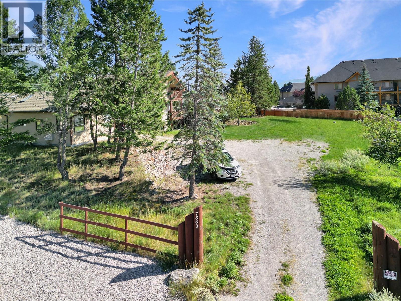 7560 Jackson Avenue, Radium Hot Springs, British Columbia  V0A 1M0 - Photo 9 - 10361139