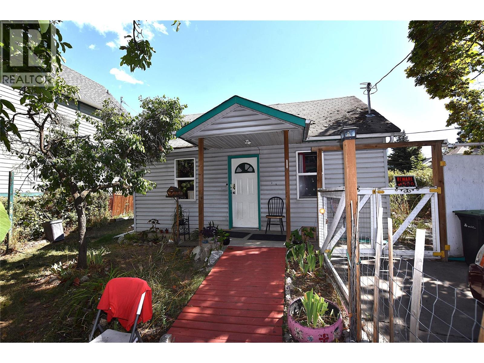 2201 34 Street, vernon, British Columbia