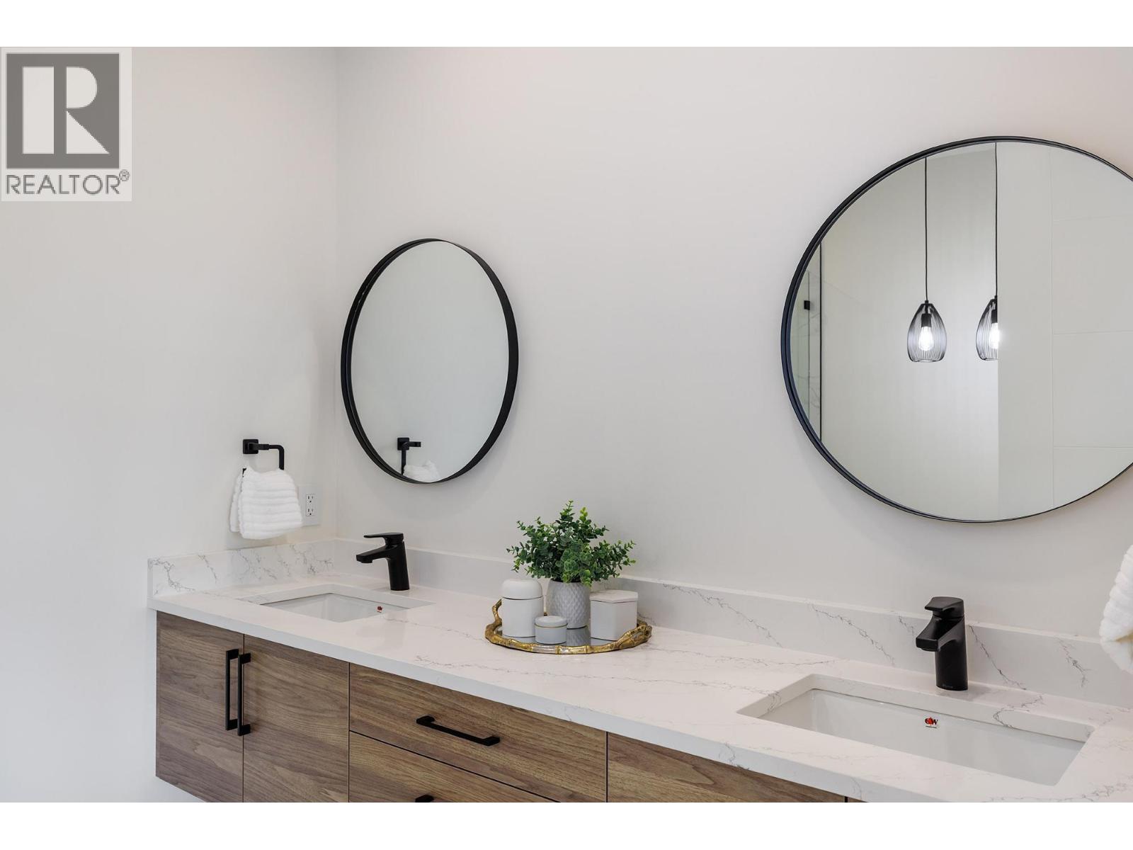 10274 Beacon Hill Drive, Lake Country, British Columbia  V4V 0A9 - Photo 15 - 10361230