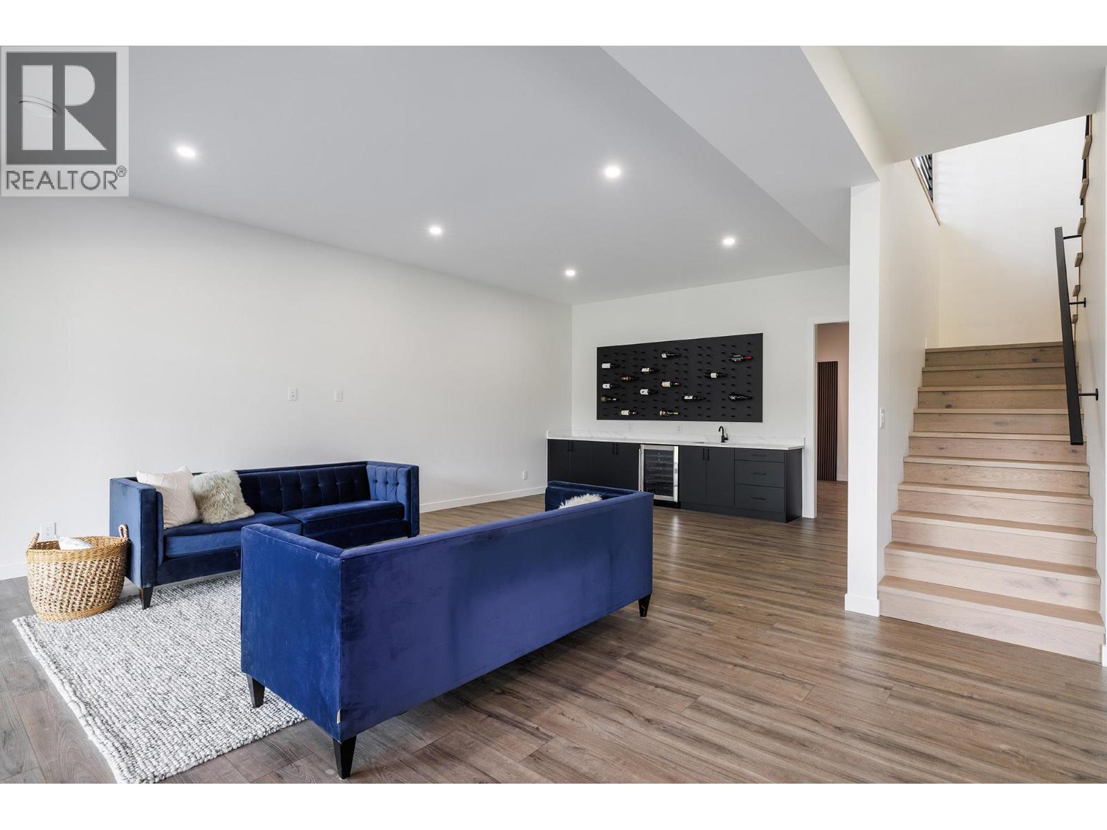 10274 Beacon Hill Drive, Lake Country, British Columbia  V4V 0A9 - Photo 20 - 10361230