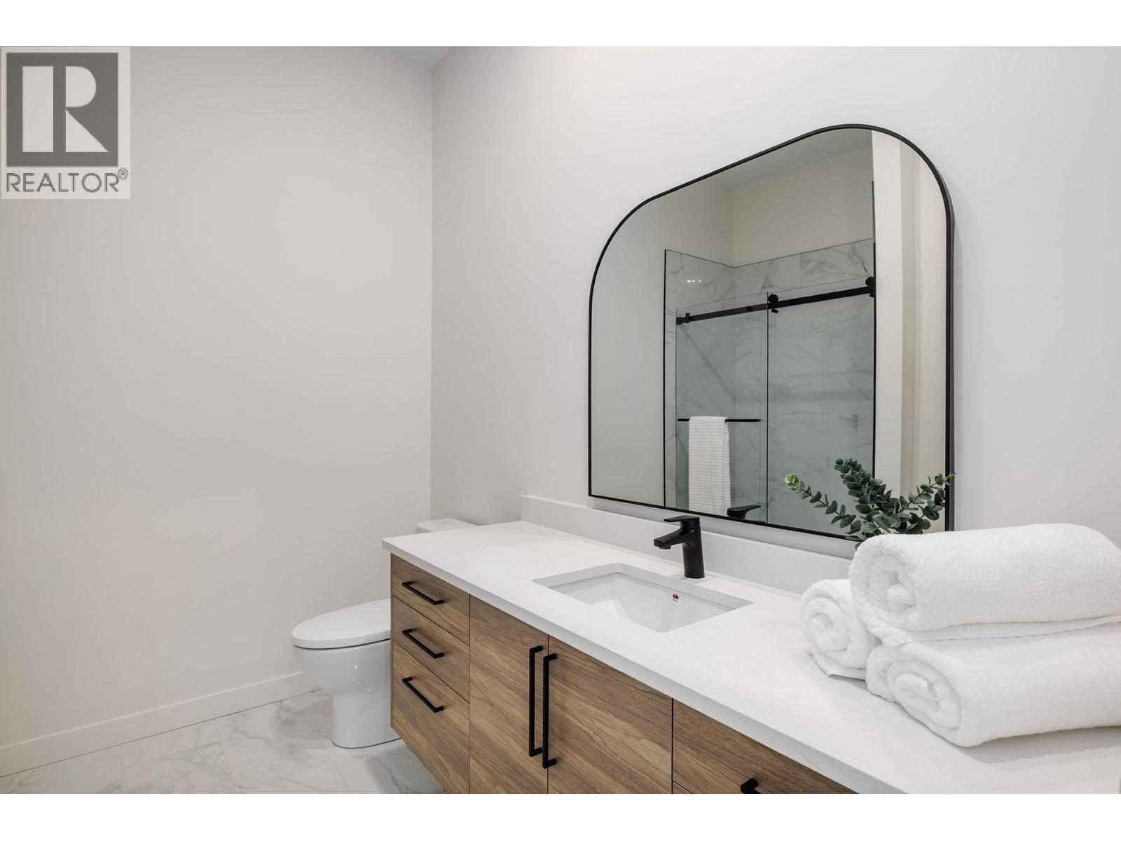 10274 Beacon Hill Drive, Lake Country, British Columbia  V4V 0A9 - Photo 28 - 10361230