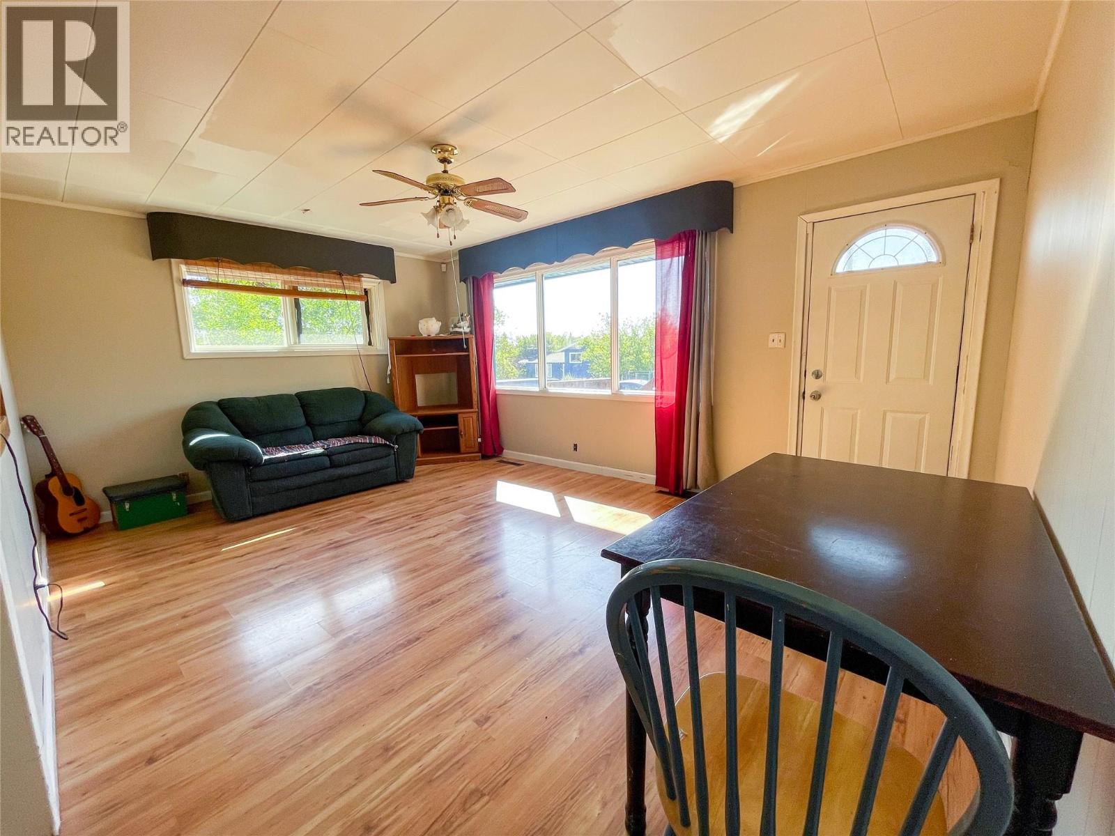 4810 48 Avenue, Pouce Coupe, British Columbia  V0C 2C0 - Photo 2 - 10361362