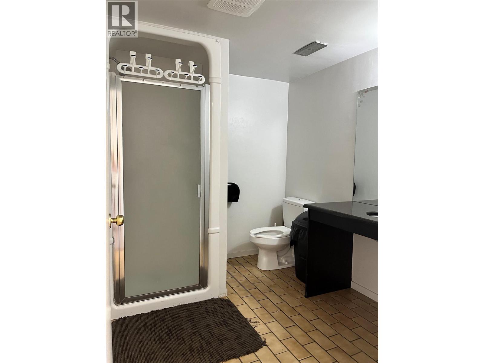 3315 30 Avenue, Vernon, British Columbia  V1T 2C9 - Photo 20 - 10361275