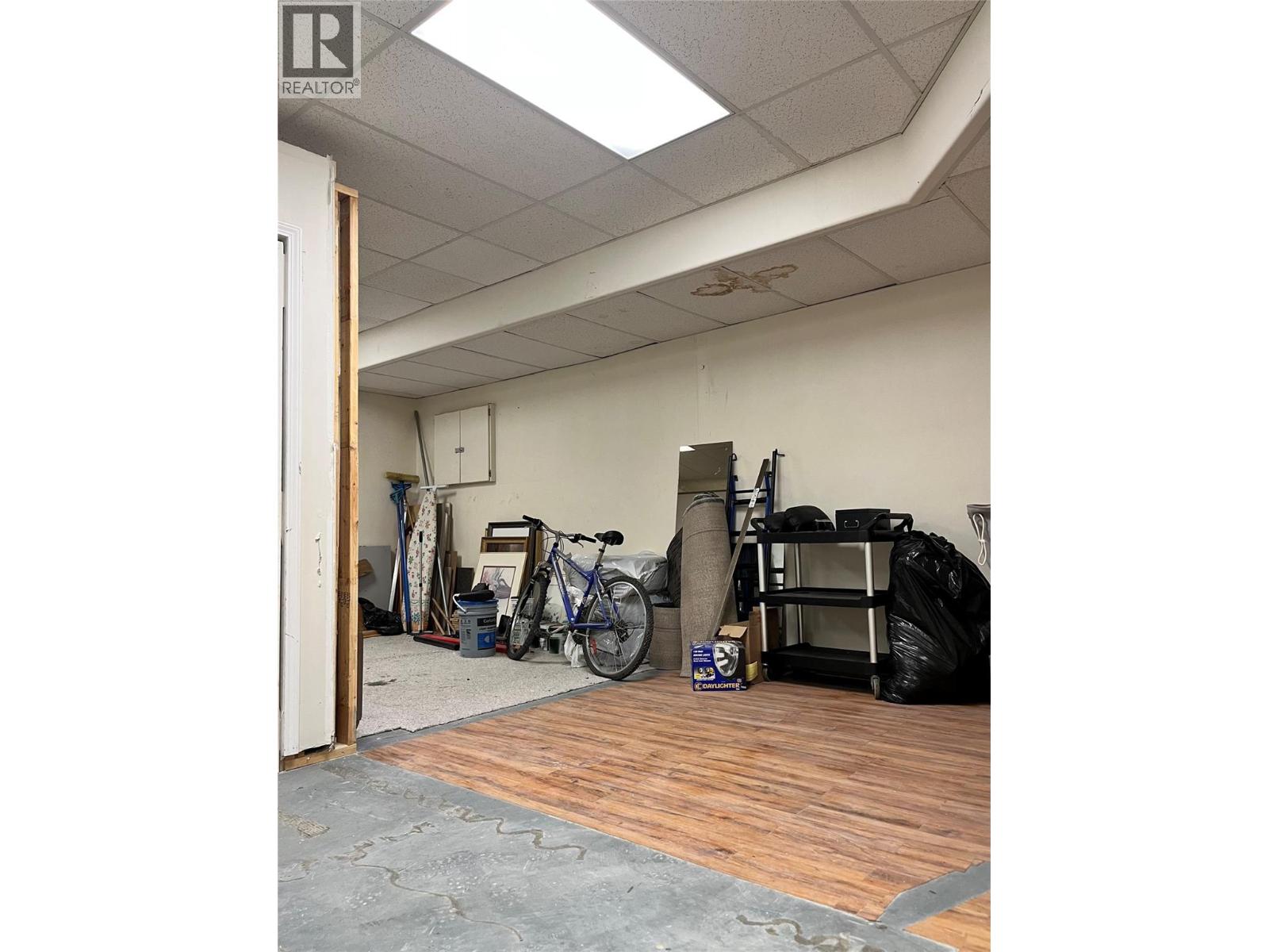 3315 30 Avenue, Vernon, British Columbia  V1T 2C9 - Photo 37 - 10361275