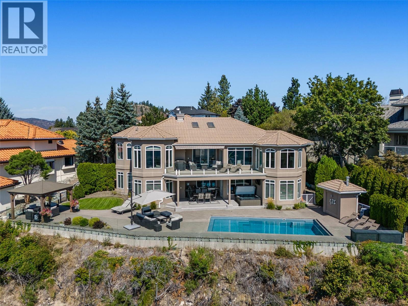 994 Skeena Drive, Kelowna, British Columbia  V1V 2K7 - Photo 2 - 10361373