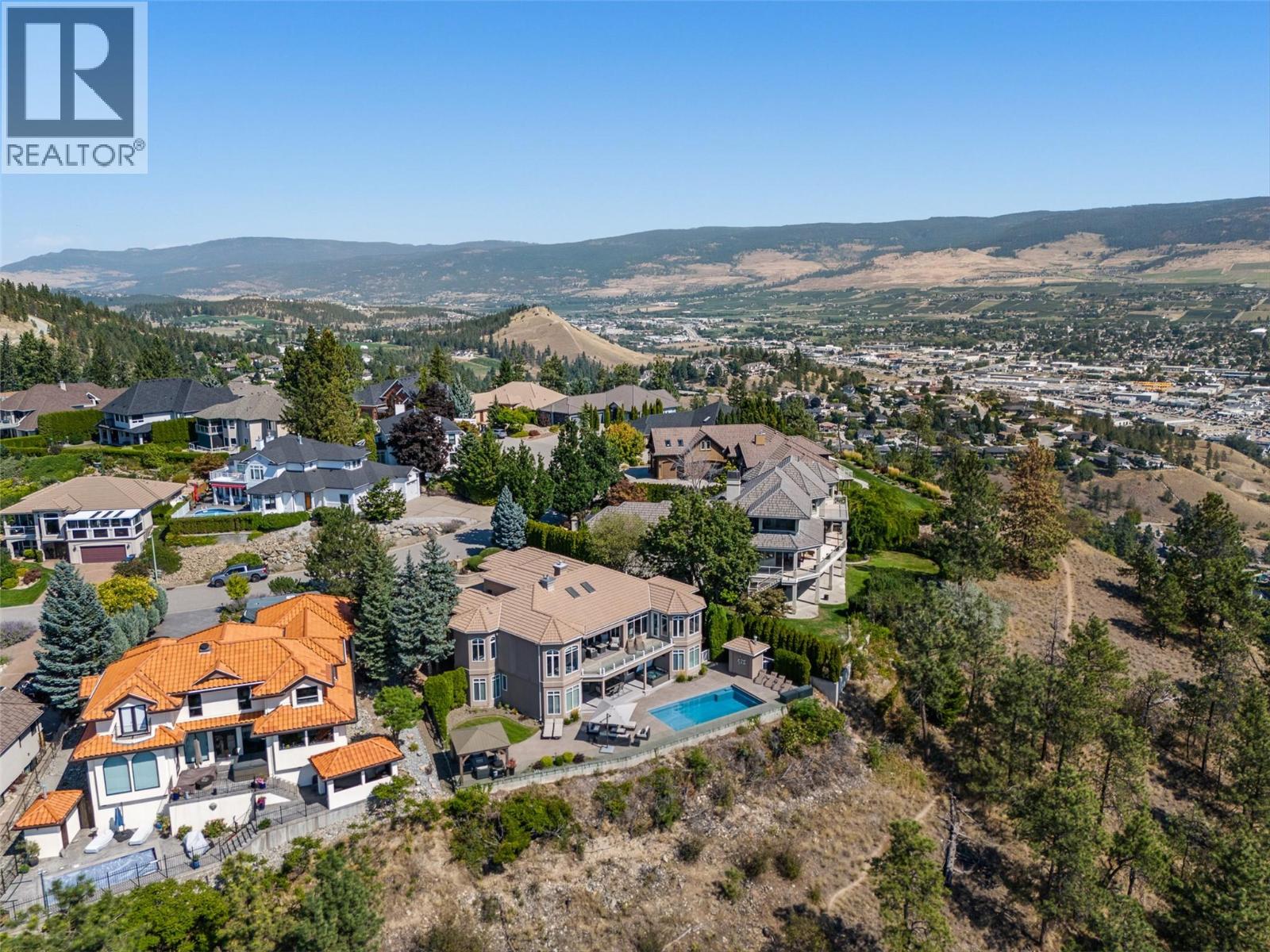 994 Skeena Drive, Kelowna, British Columbia  V1V 2K7 - Photo 3 - 10361373