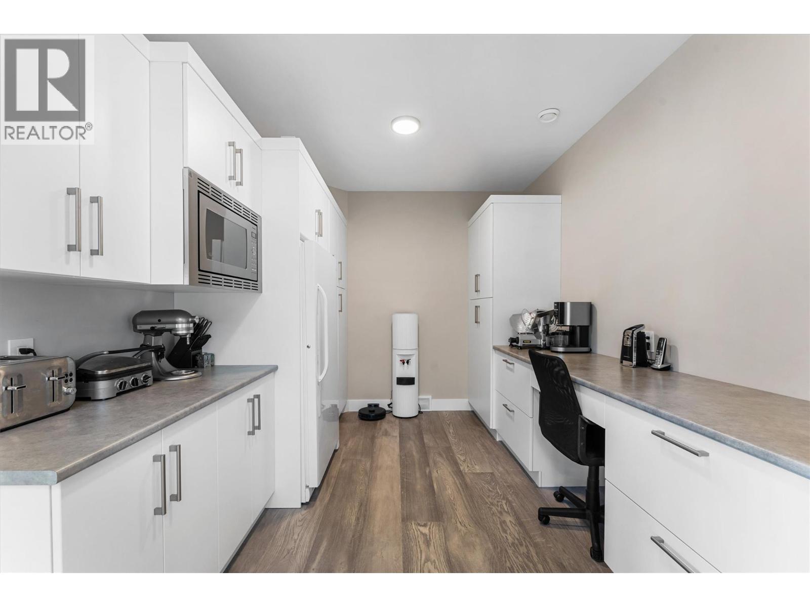 994 Skeena Drive, Kelowna, British Columbia  V1V 2K7 - Photo 31 - 10361373