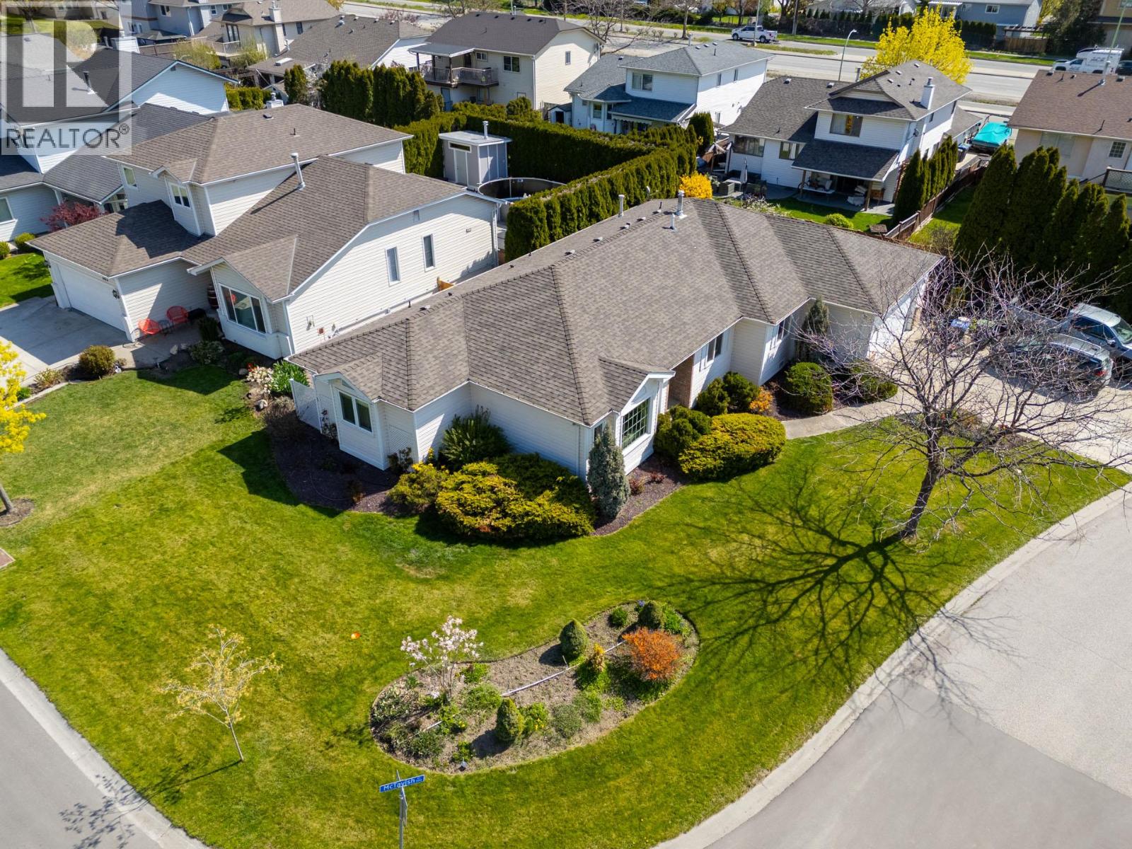 390 Mctavish Crescent, Kelowna, British Columbia  V1V 1P1 - Photo 1 - 10361425