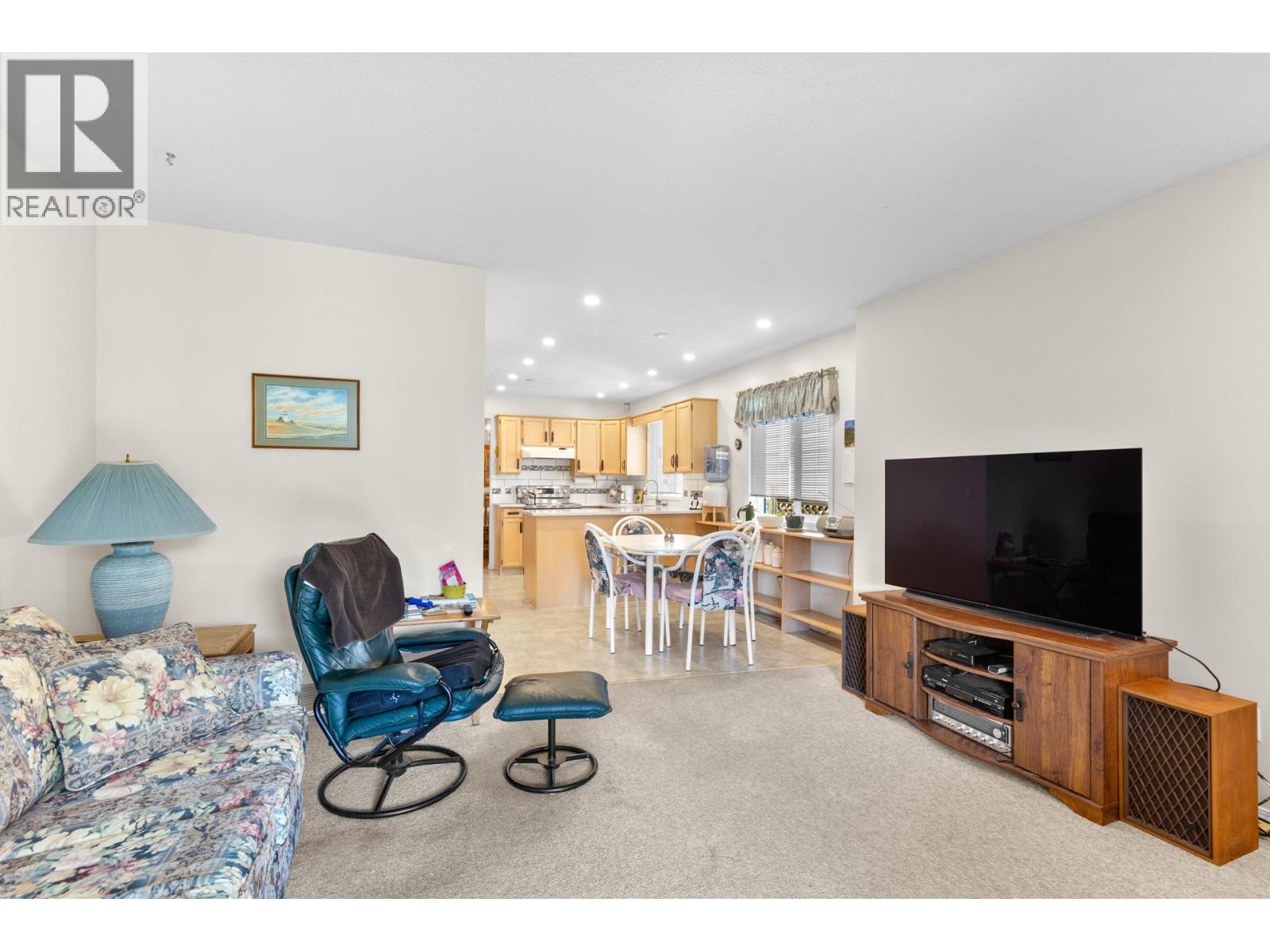 390 Mctavish Crescent, Kelowna, British Columbia  V1V 1P1 - Photo 15 - 10361425