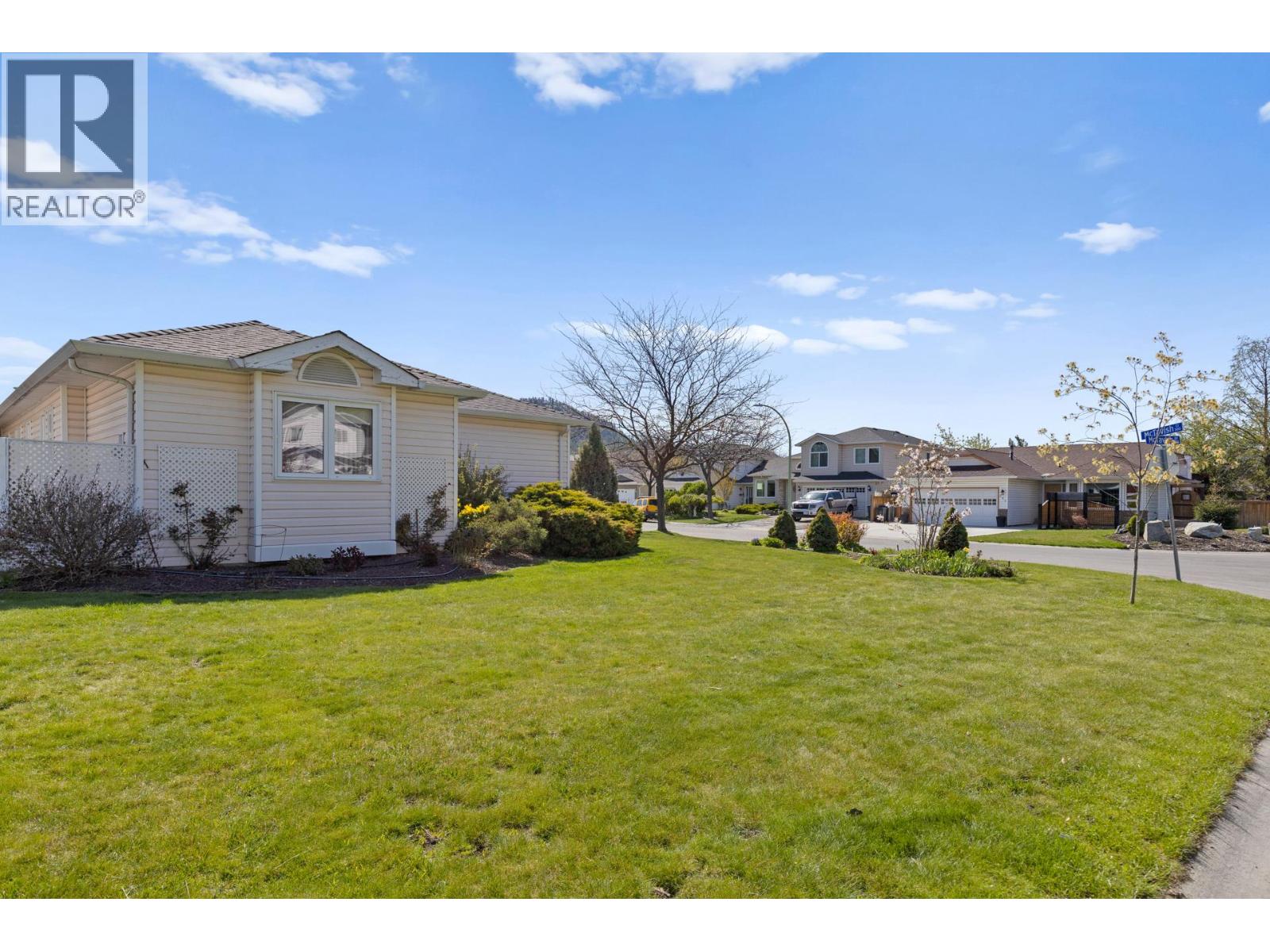 390 Mctavish Crescent, Kelowna, British Columbia  V1V 1P1 - Photo 33 - 10361425