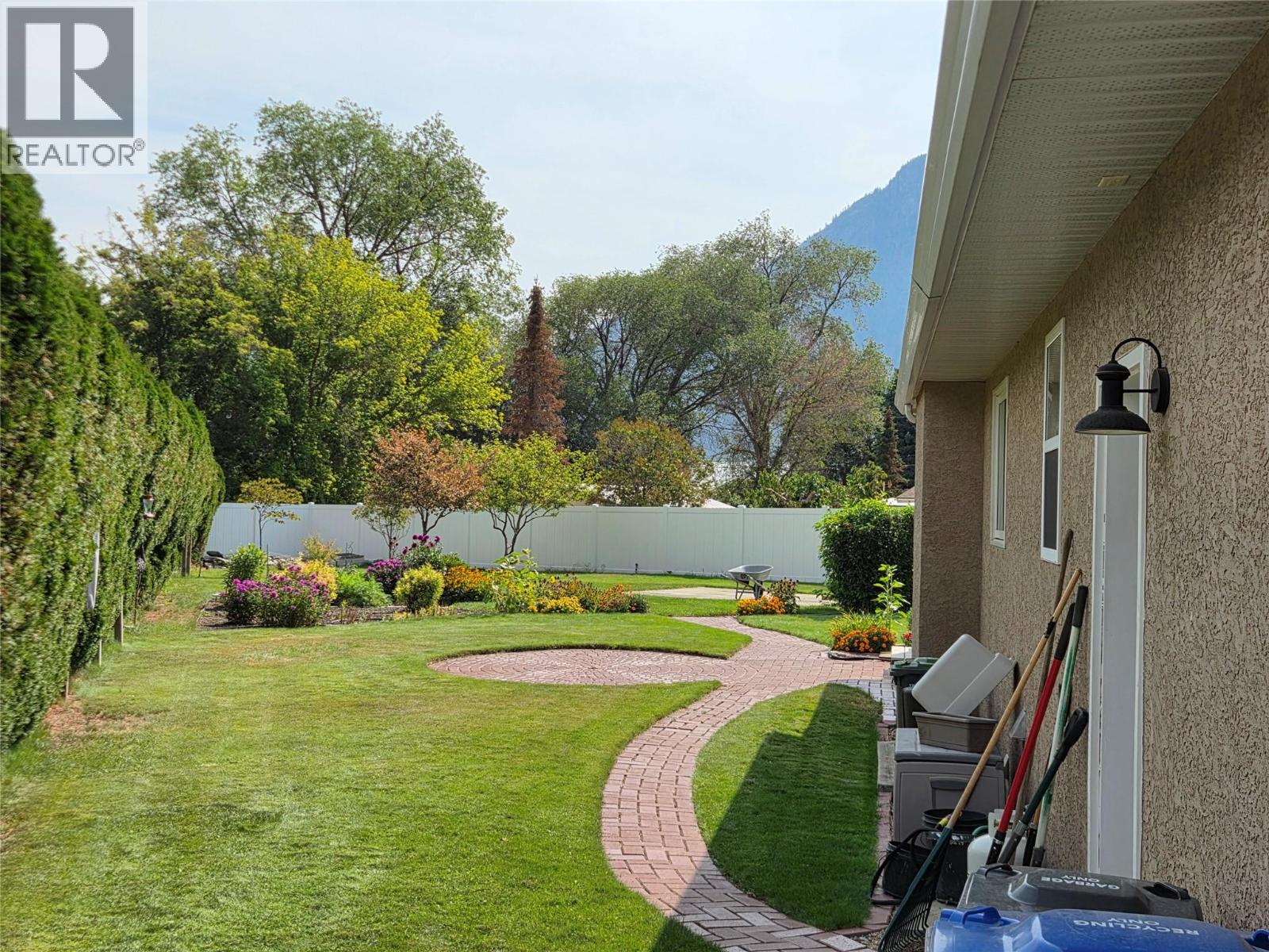 515 Vanderlinde Drive, Keremeos, British Columbia  V0X 1N2 - Photo 40 - 10361472