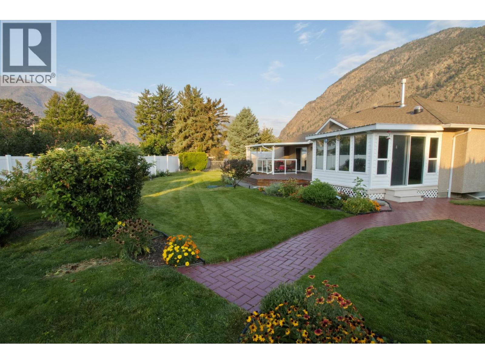 515 Vanderlinde Drive, Keremeos, British Columbia  V0X 1N2 - Photo 47 - 10361472