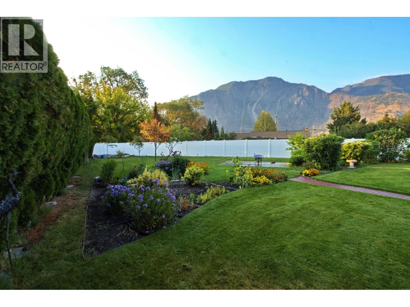 515 Vanderlinde Drive, Keremeos, British Columbia  V0X 1N2 - Photo 48 - 10361472