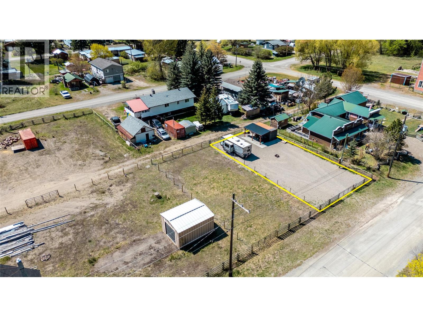 1837 Main Street, Coalmont-Tulameen, British Columbia  V0X 1W0 - Photo 2 - 10360743