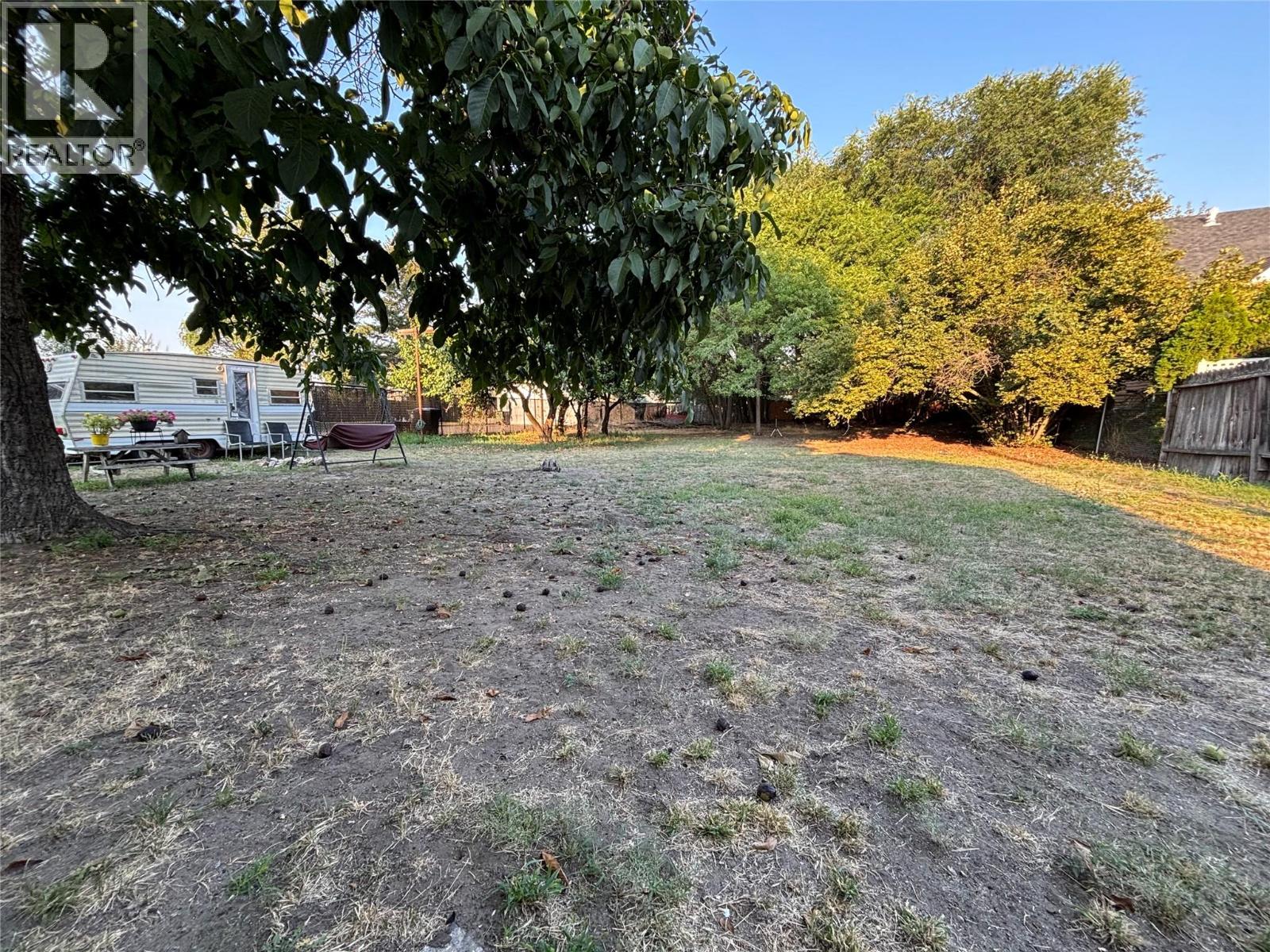 3049 Gordon Drive, Kelowna, British Columbia  V1W 3R1 - Photo 7 - 10360807