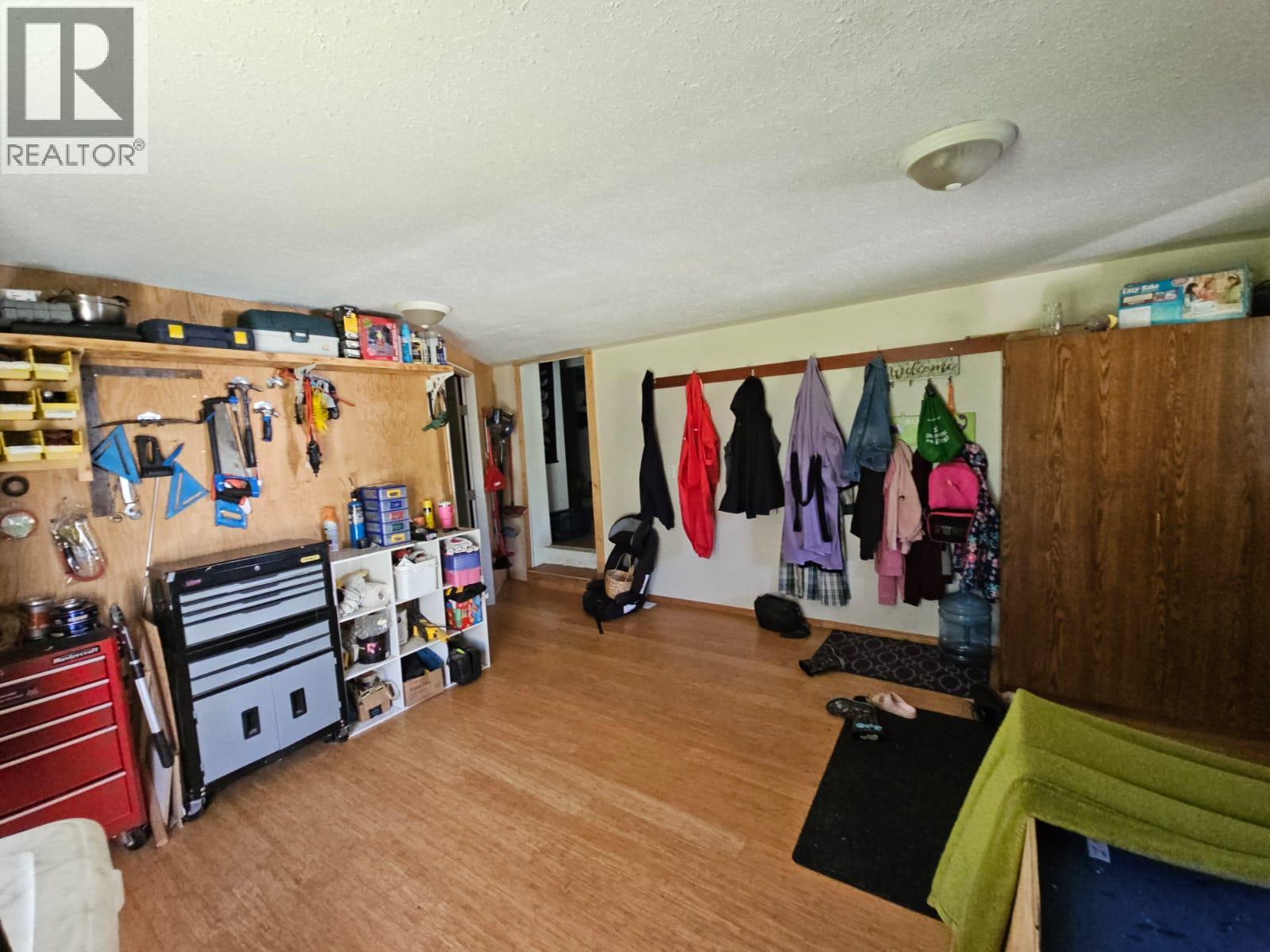 5785 Wabi Estates, Chetwynd, British Columbia  V0C 1J0 - Photo 13 - 10361623