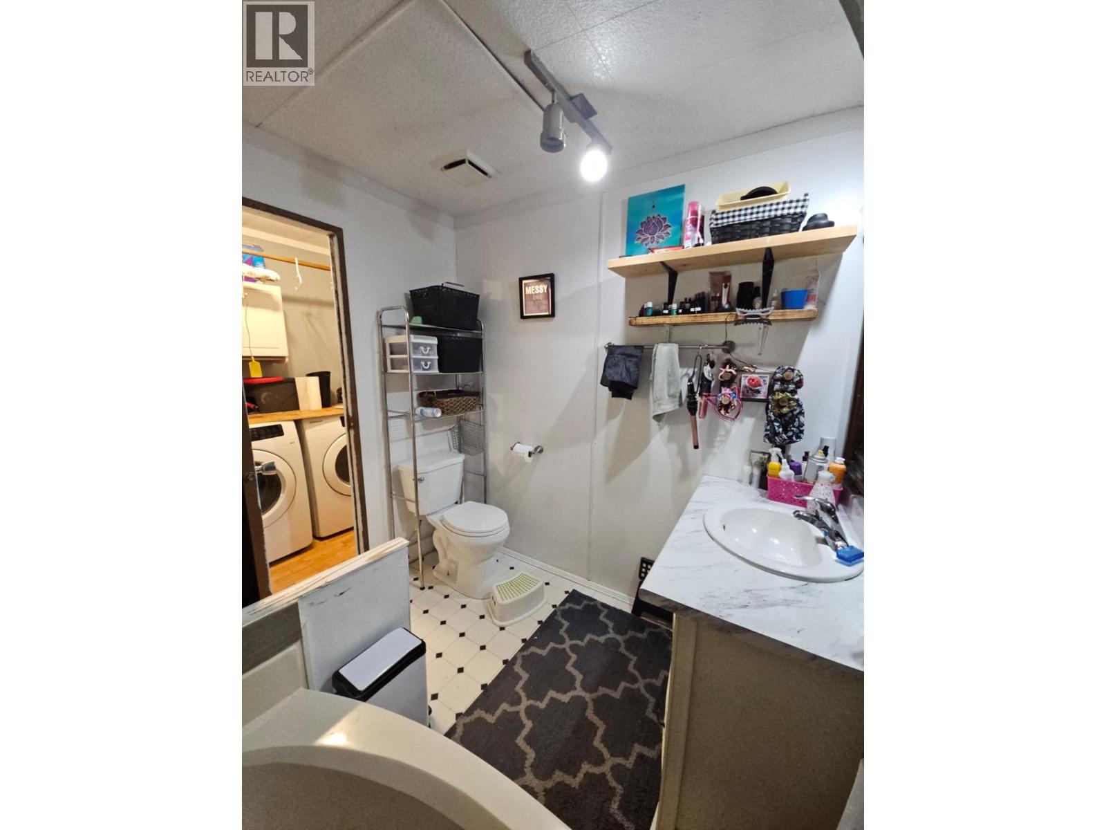 5785 Wabi Estates, Chetwynd, British Columbia  V0C 1J0 - Photo 26 - 10361623