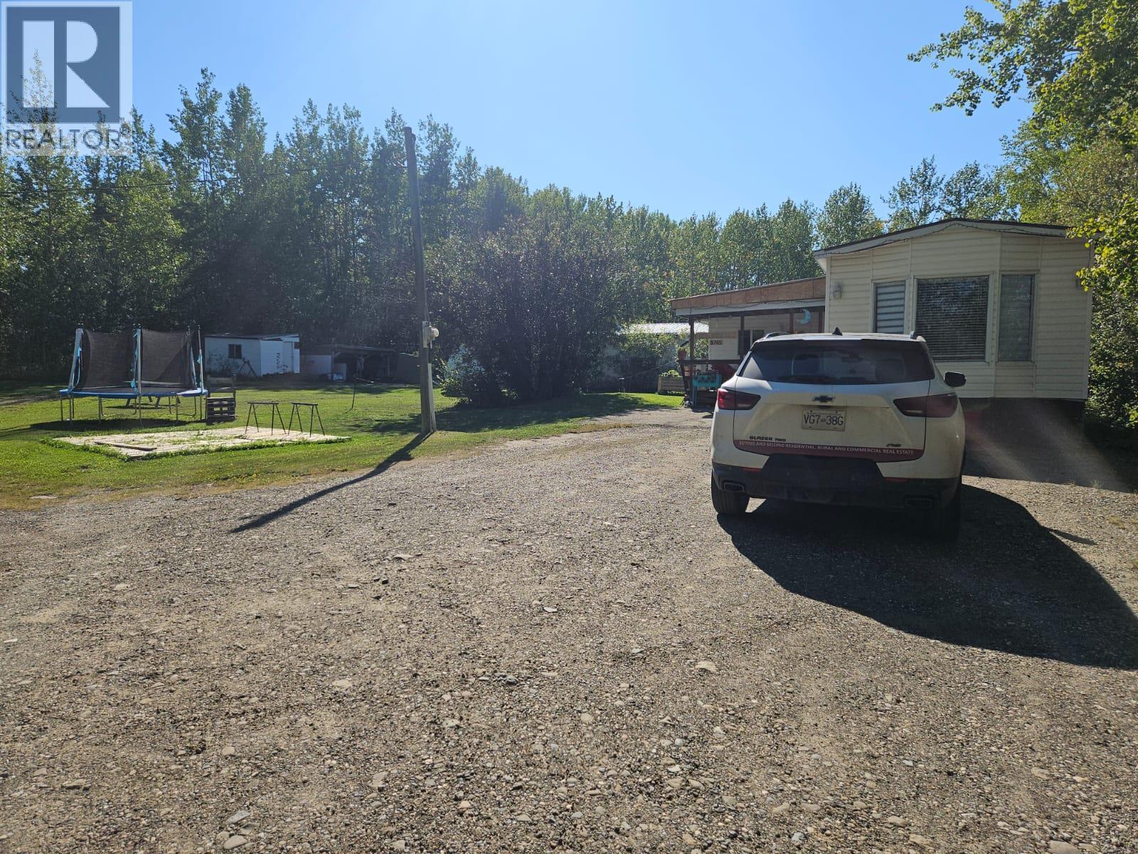 5785 Wabi Estates, Chetwynd, British Columbia  V0C 1J0 - Photo 41 - 10361623