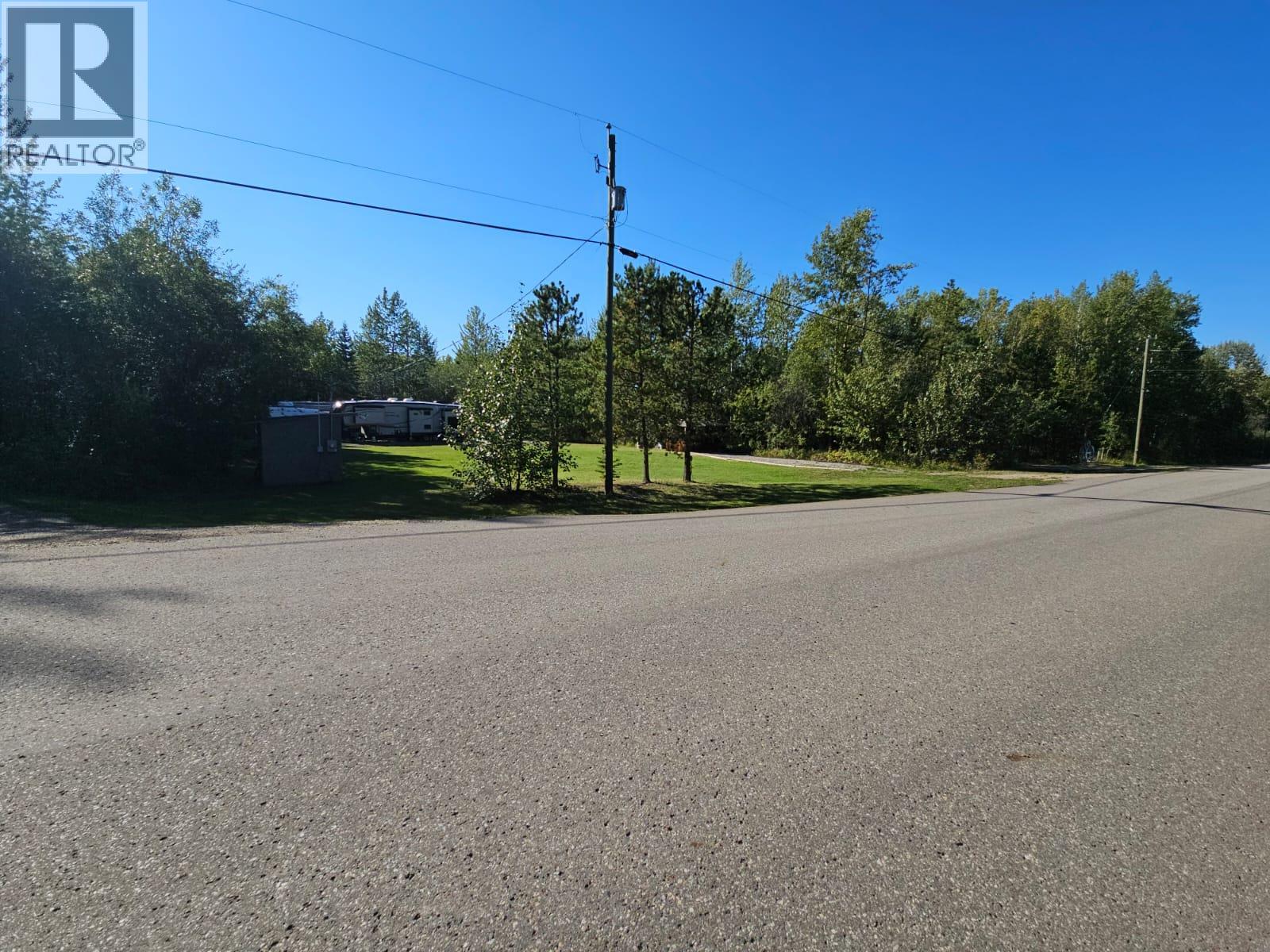 5785 Wabi Estates, Chetwynd, British Columbia  V0C 1J0 - Photo 50 - 10361623