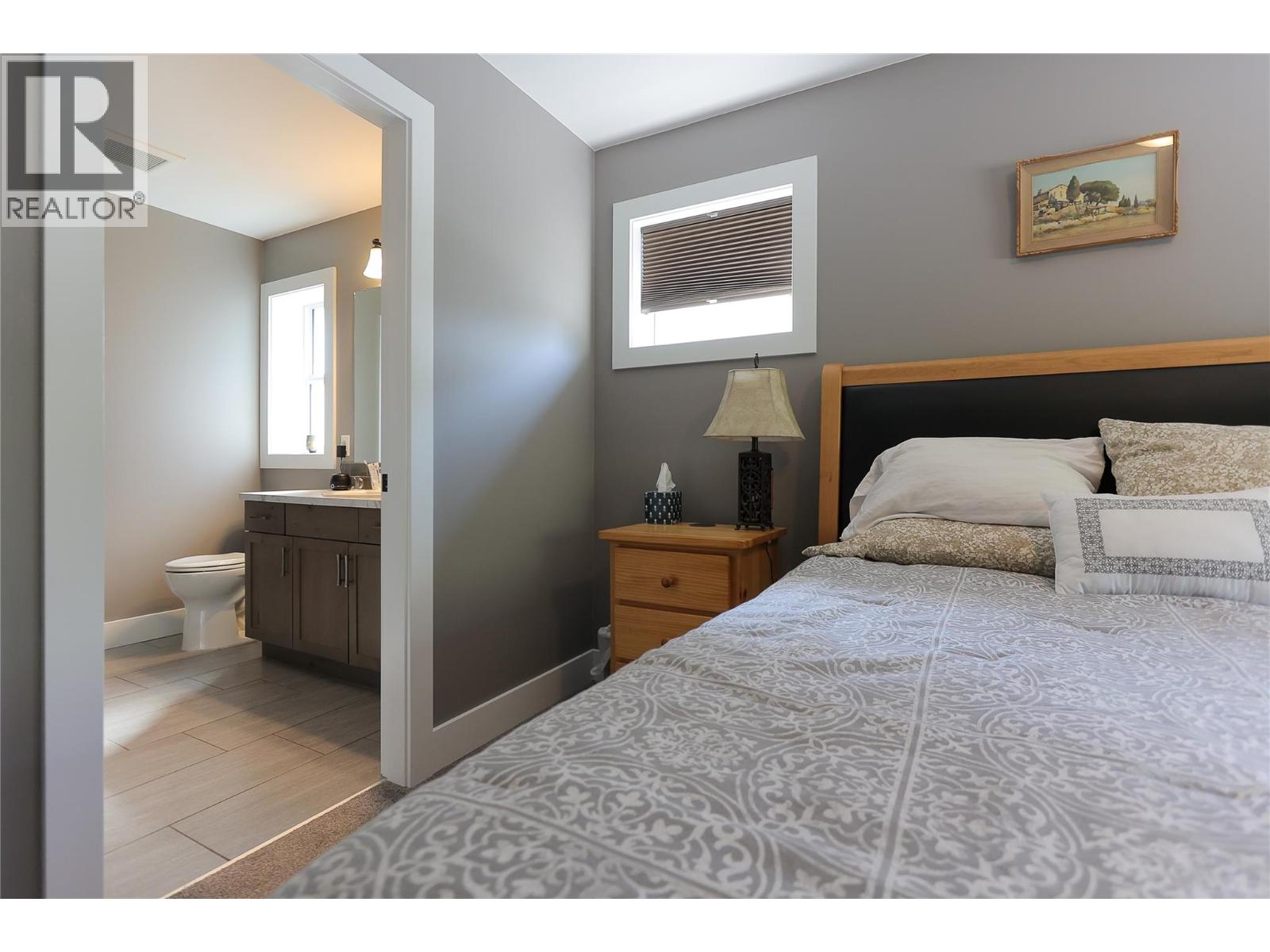 3905 16th Avenue, Castlegar, British Columbia  V1N 4X8 - Photo 14 - 10361604