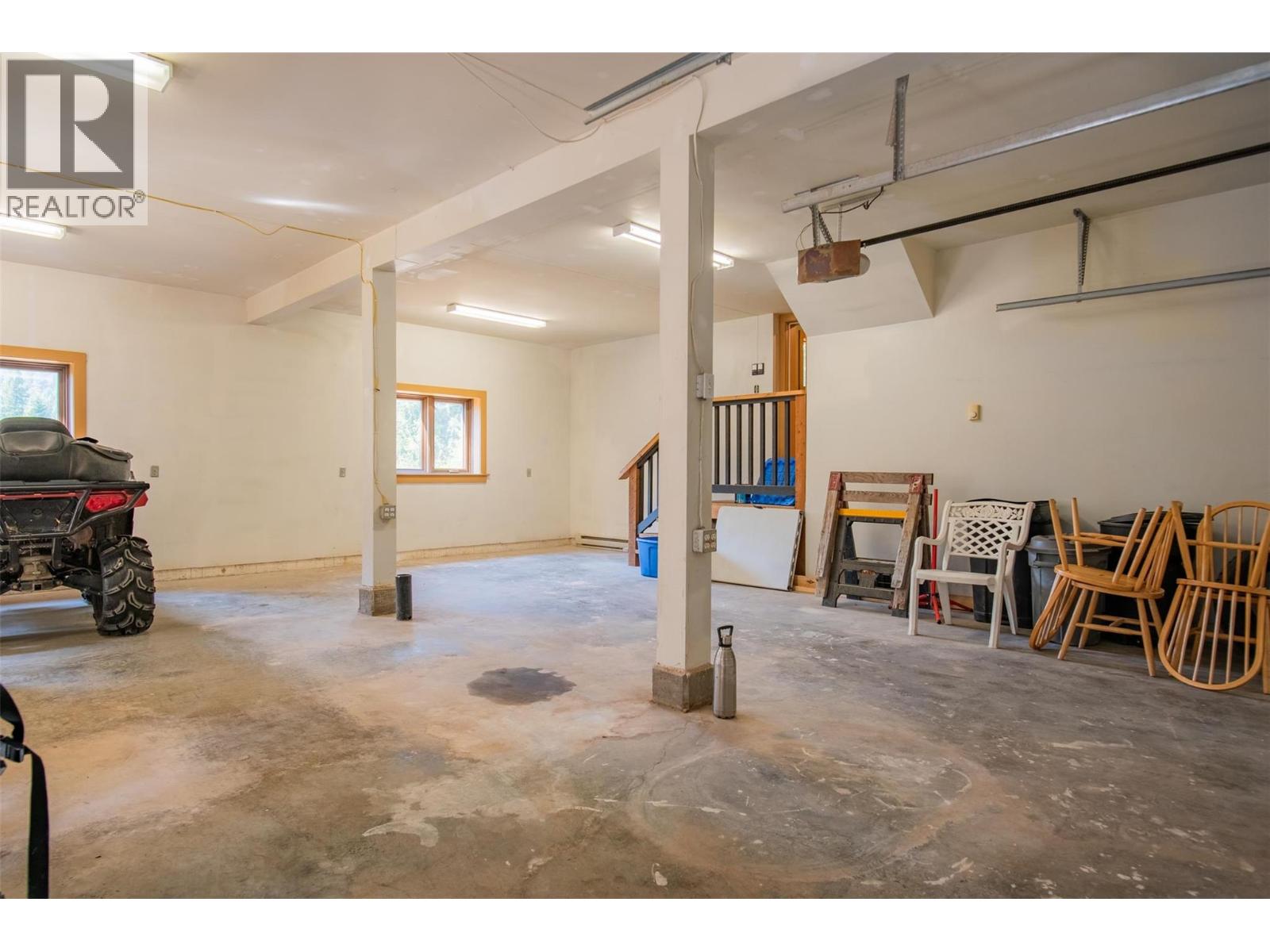 2496 Pass Creek Road, Pass Creek, British Columbia  V1N 4T4 - Photo 37 - 10360843