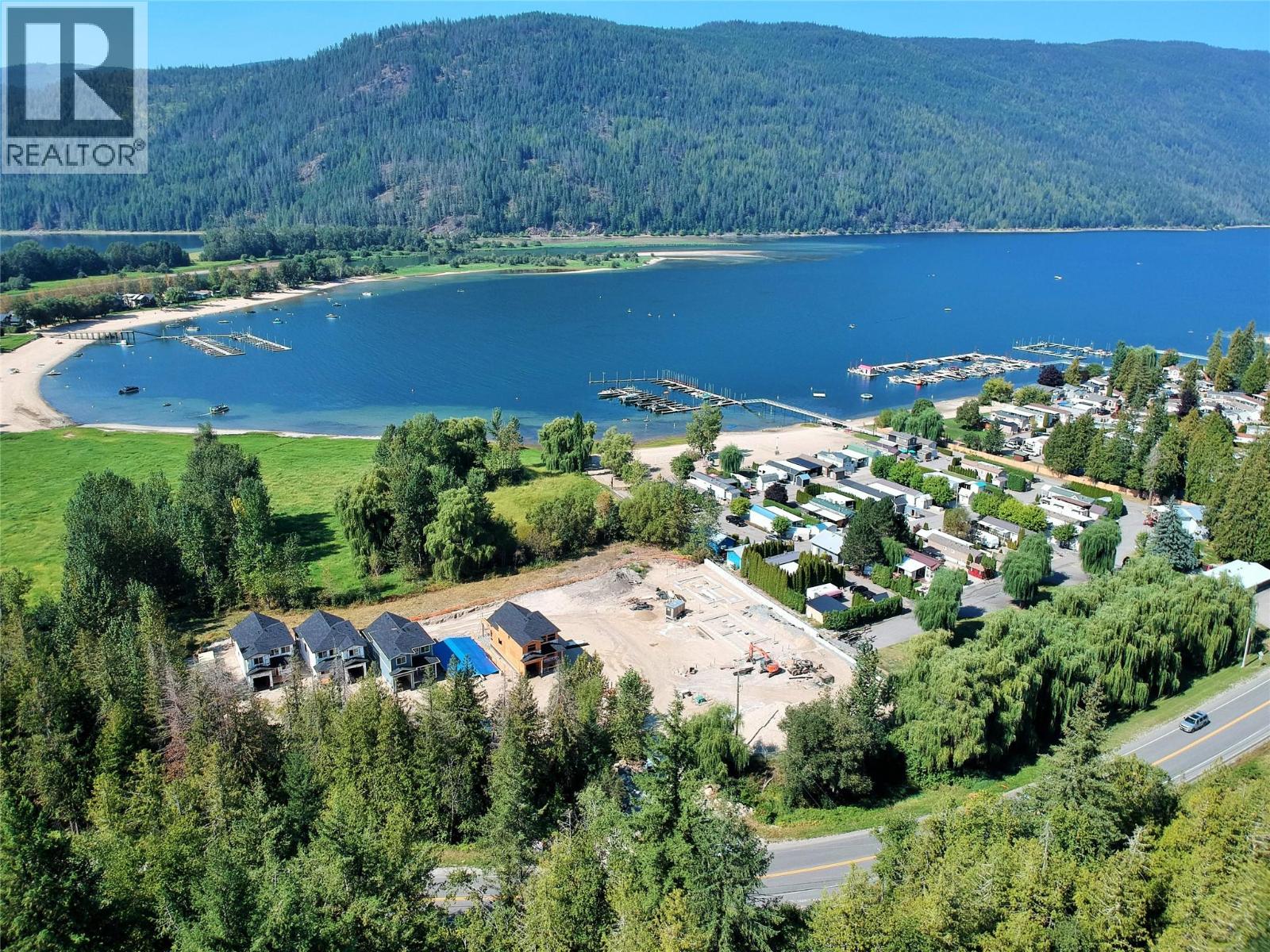 8200 97a Highway Unit# 8, Mara, British Columbia  V0E 2K0 - Photo 44 - 10361376