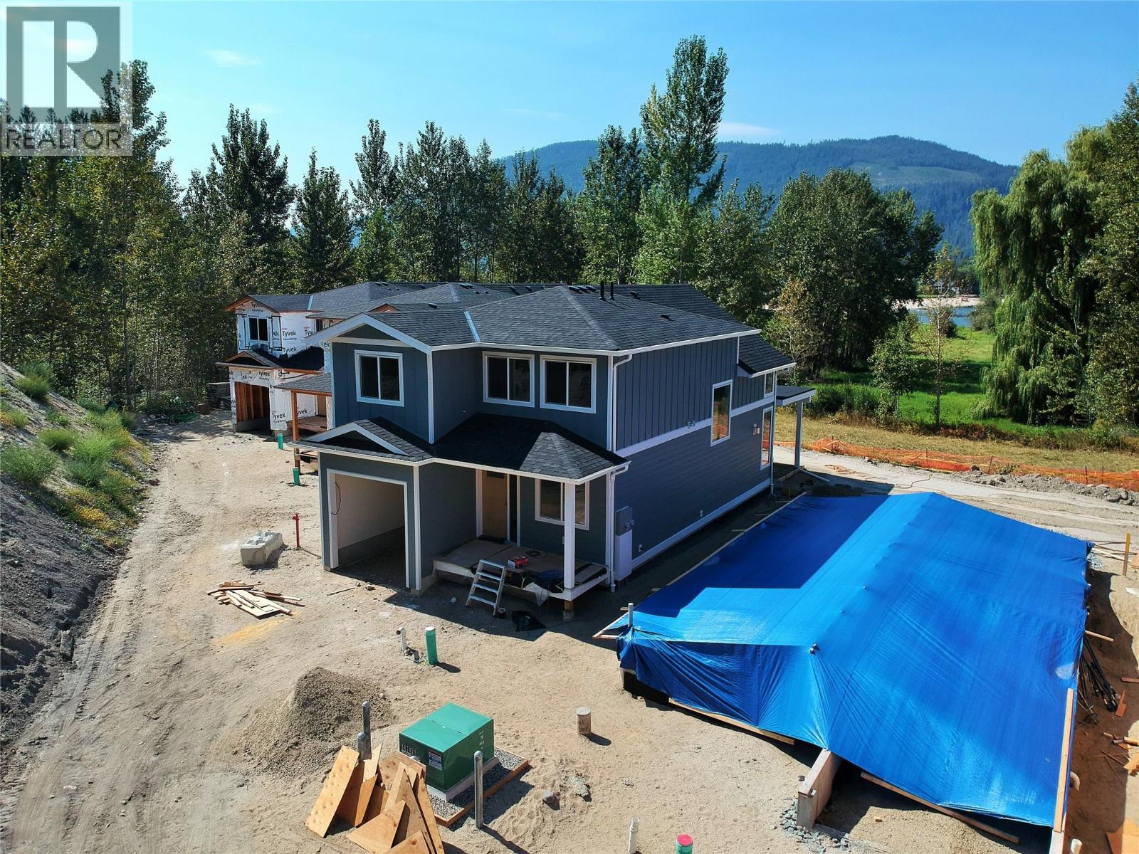 8200 97a Highway Unit# 8, Mara, British Columbia  V0E 2K0 - Photo 47 - 10361376