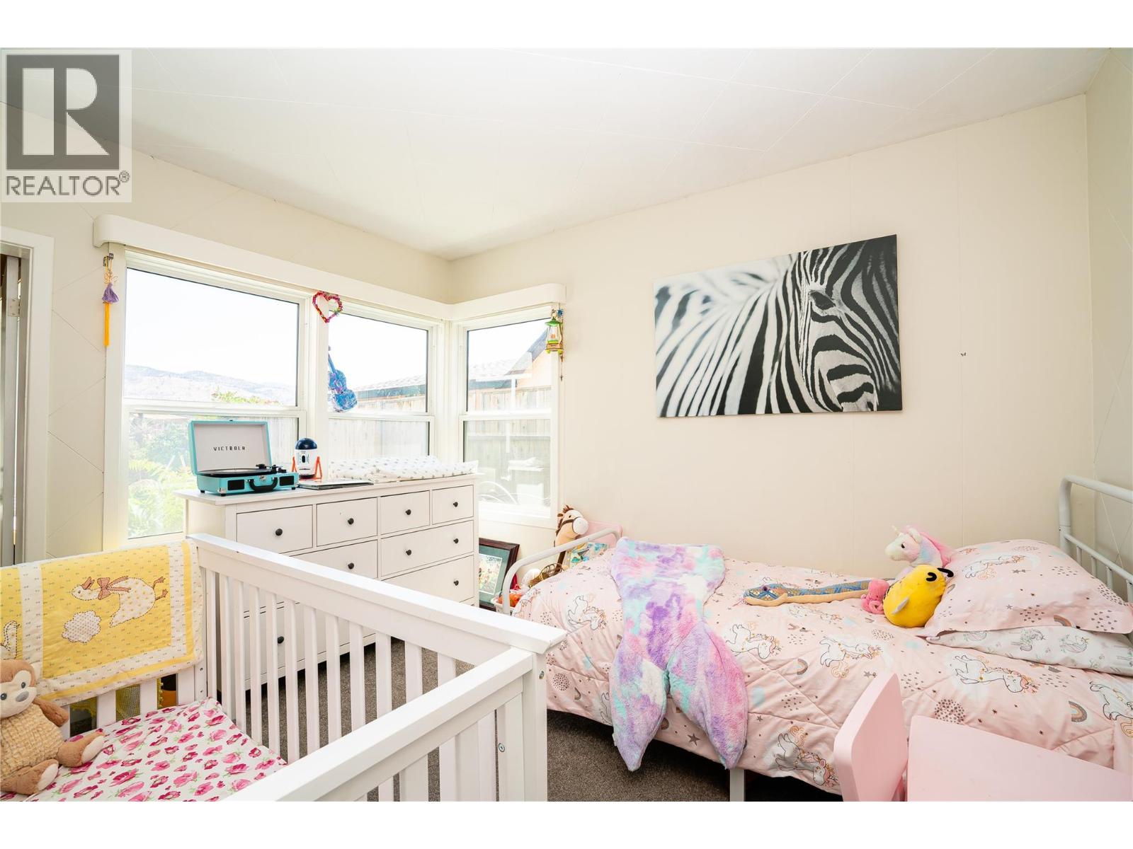 5875 Okanagan Street, Oliver, British Columbia  V0H 1T0 - Photo 14 - 10361716