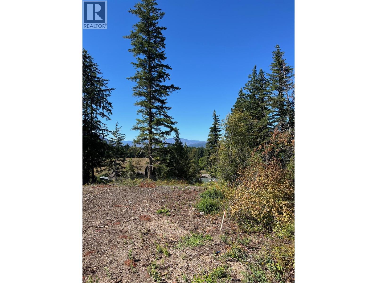 2221 Lakeview Drive, Blind Bay, British Columbia  V0E 2W2 - Photo 3 - 10361765