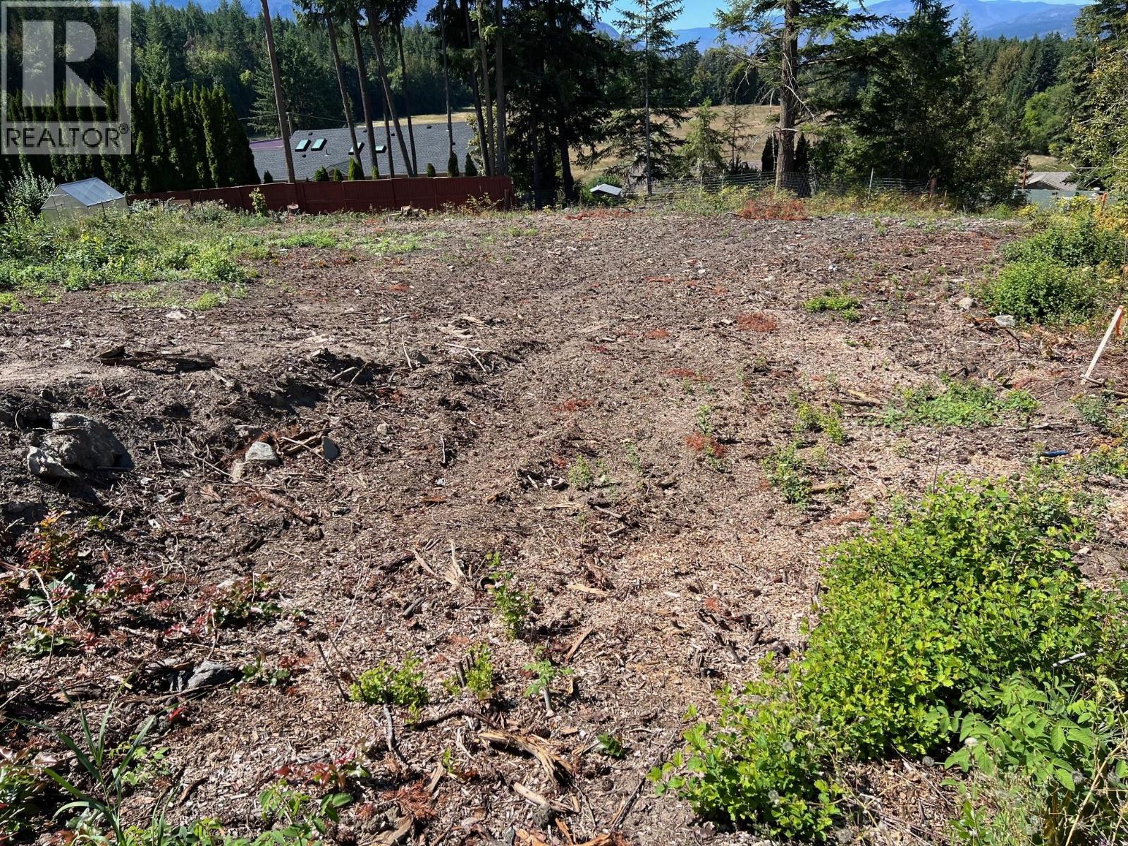 2221 Lakeview Drive, Blind Bay, British Columbia  V0E 2W2 - Photo 4 - 10361765