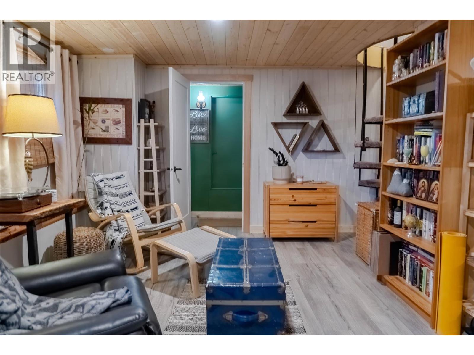 6740 Rosen Lake Road, Jaffray, British Columbia  V0B 1T0 - Photo 19 - 10361746