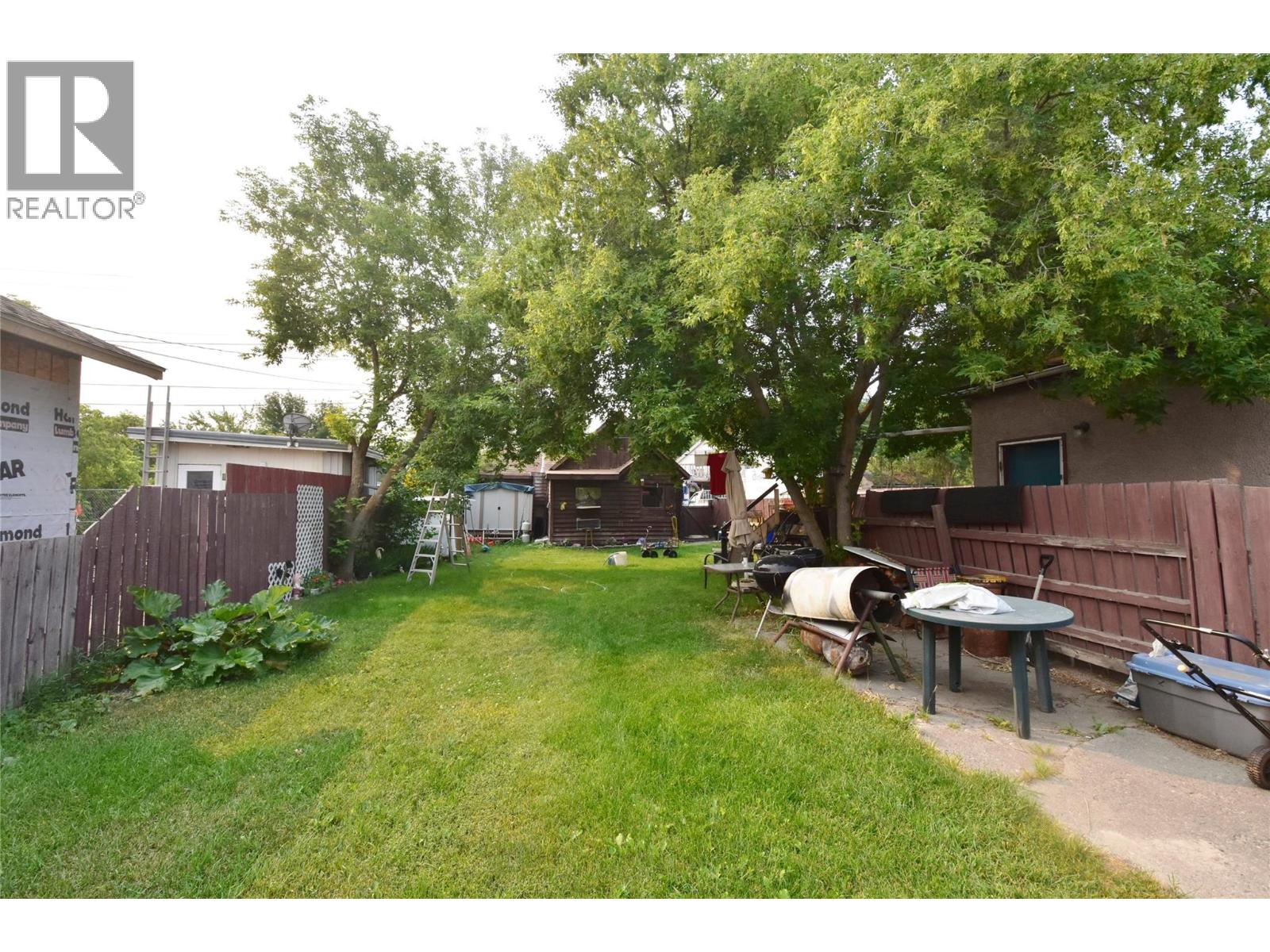 222 - 224 Van Horne Street S, Cranbrook, British Columbia  V1C 1Z4 - Photo 2 - 10361741