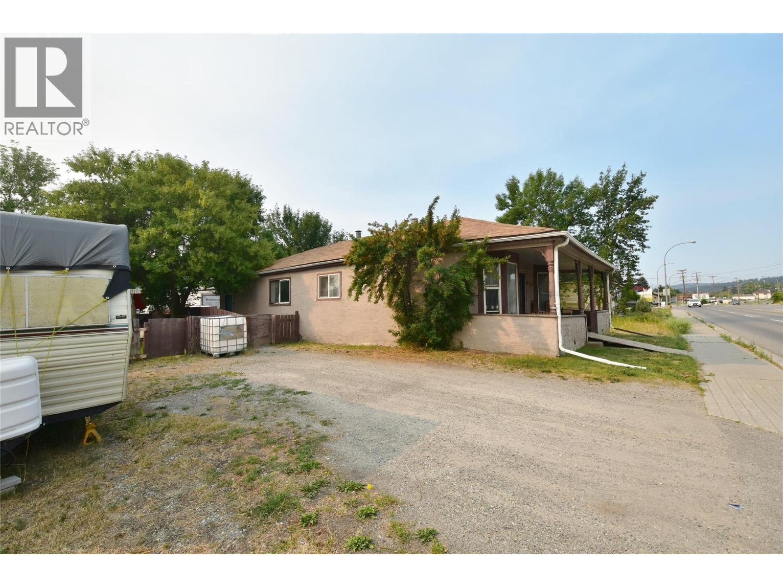 222 - 224 Van Horne Street S, Cranbrook, British Columbia  V1C 1Z4 - Photo 3 - 10361741