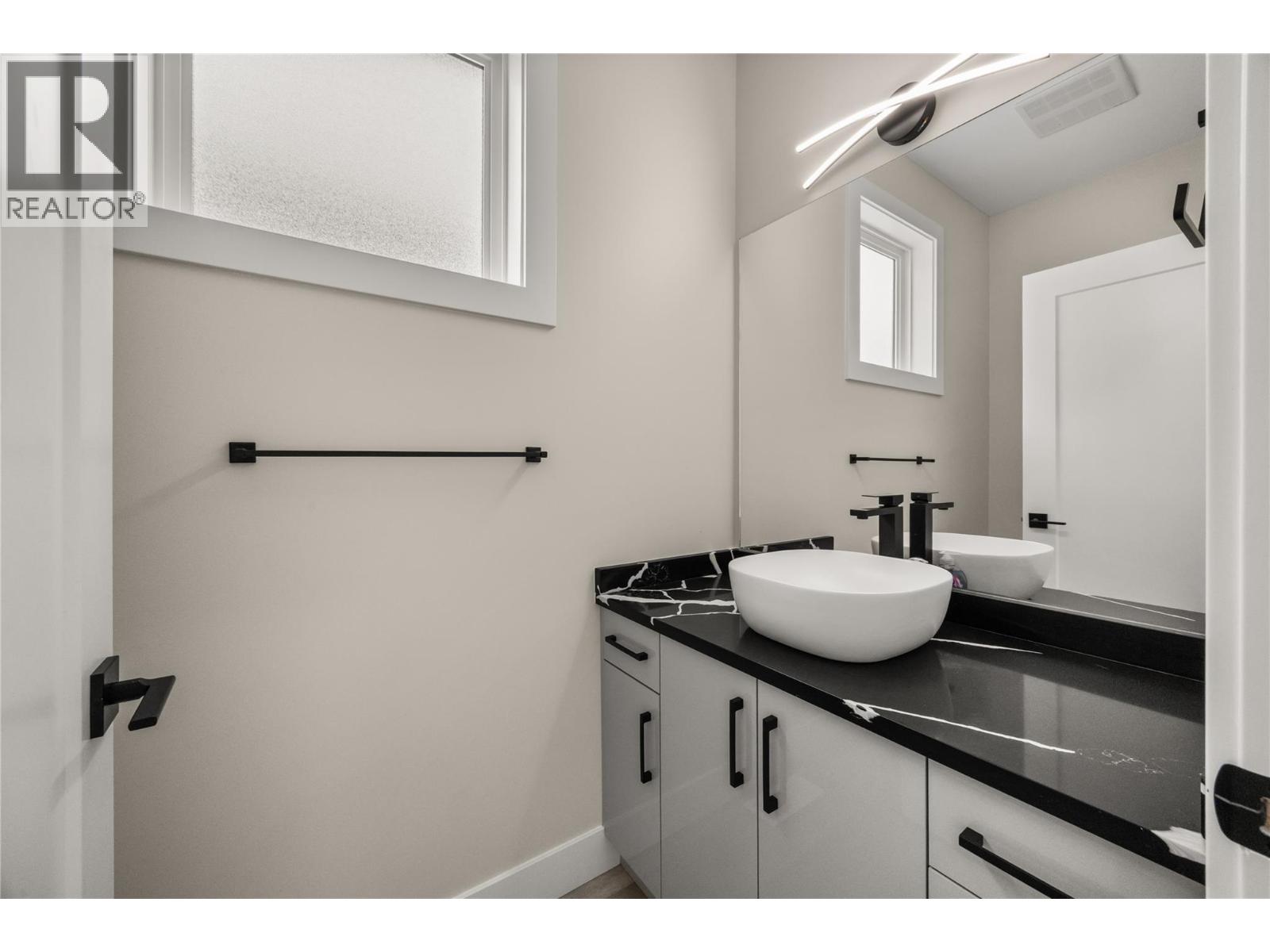 1789 Viewpoint Drive, Kelowna, British Columbia  V1Z 4E1 - Photo 21 - 10361287