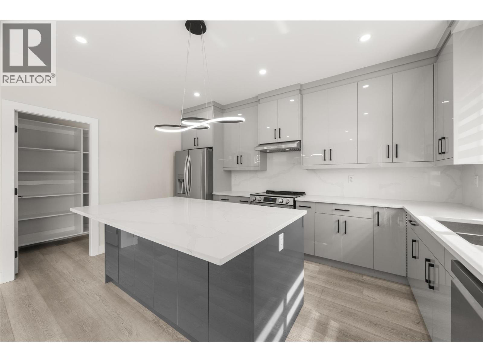 1789 Viewpoint Drive, Kelowna, British Columbia  V1Z 4E1 - Photo 26 - 10361287