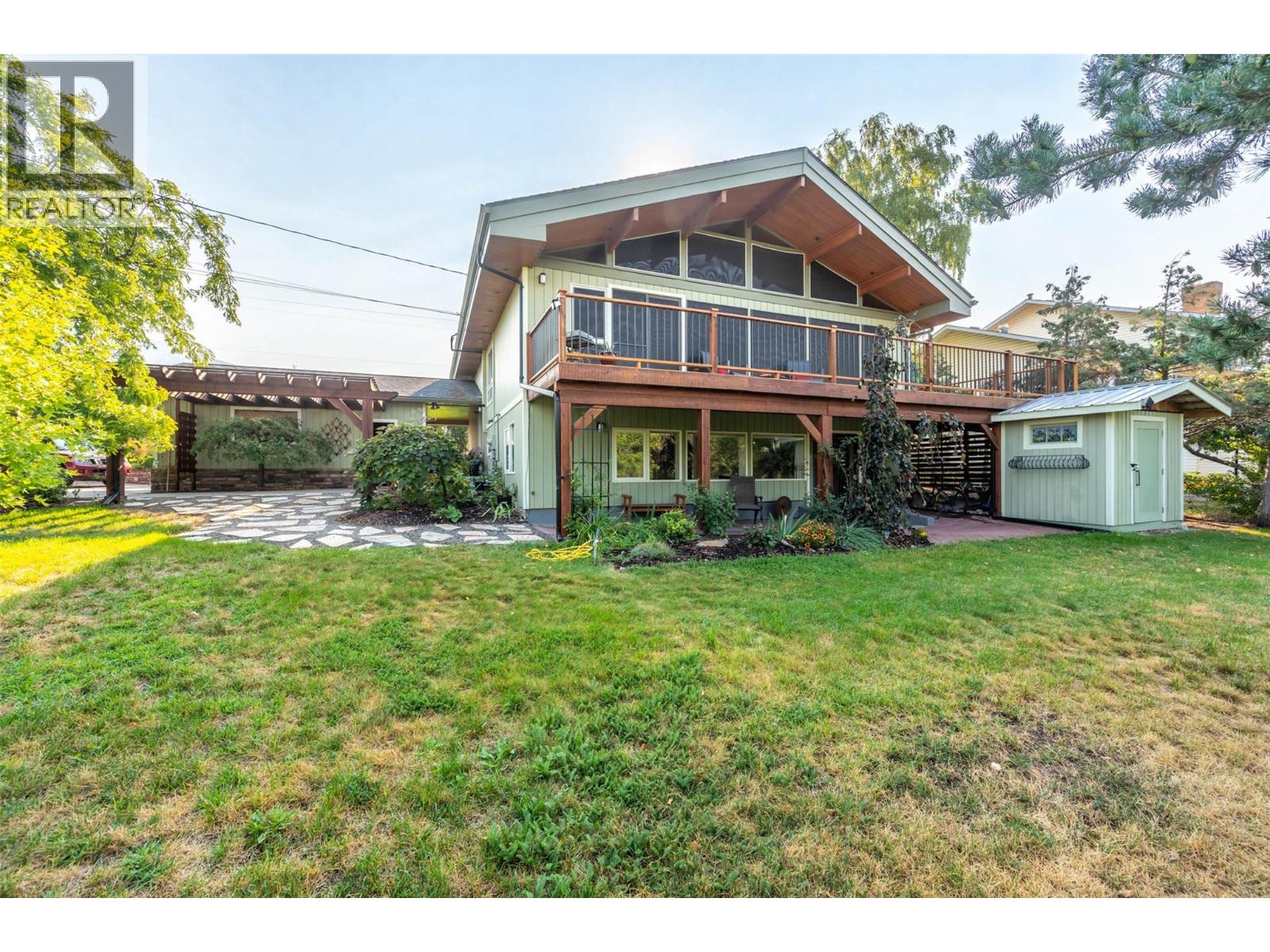 975 Heron Court, Oliver, British Columbia  V0H 1T2 - Photo 1 - 10361811