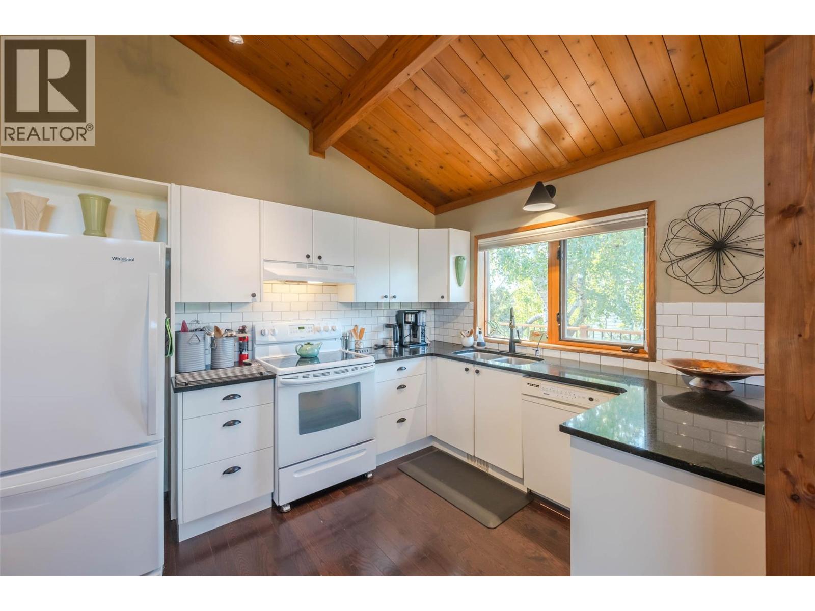 975 Heron Court, Oliver, British Columbia  V0H 1T2 - Photo 15 - 10361811