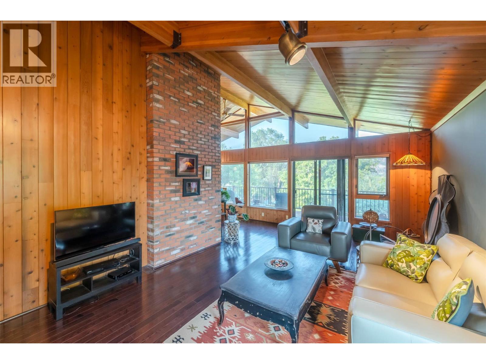 975 Heron Court, Oliver, British Columbia  V0H 1T2 - Photo 3 - 10361811