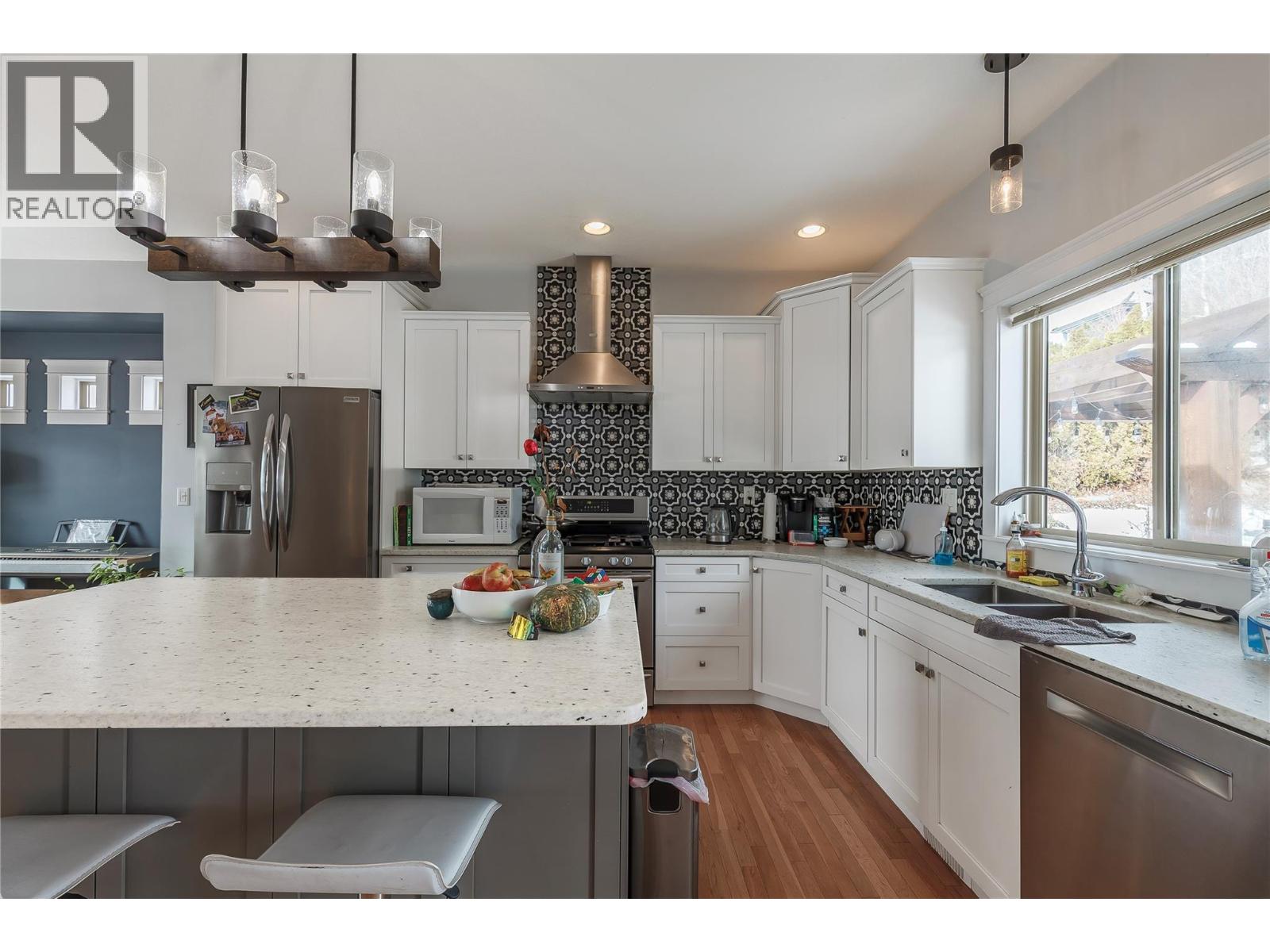 647 Middleton Way, Coldstream, British Columbia  V1B 2V5 - Photo 12 - 10361808