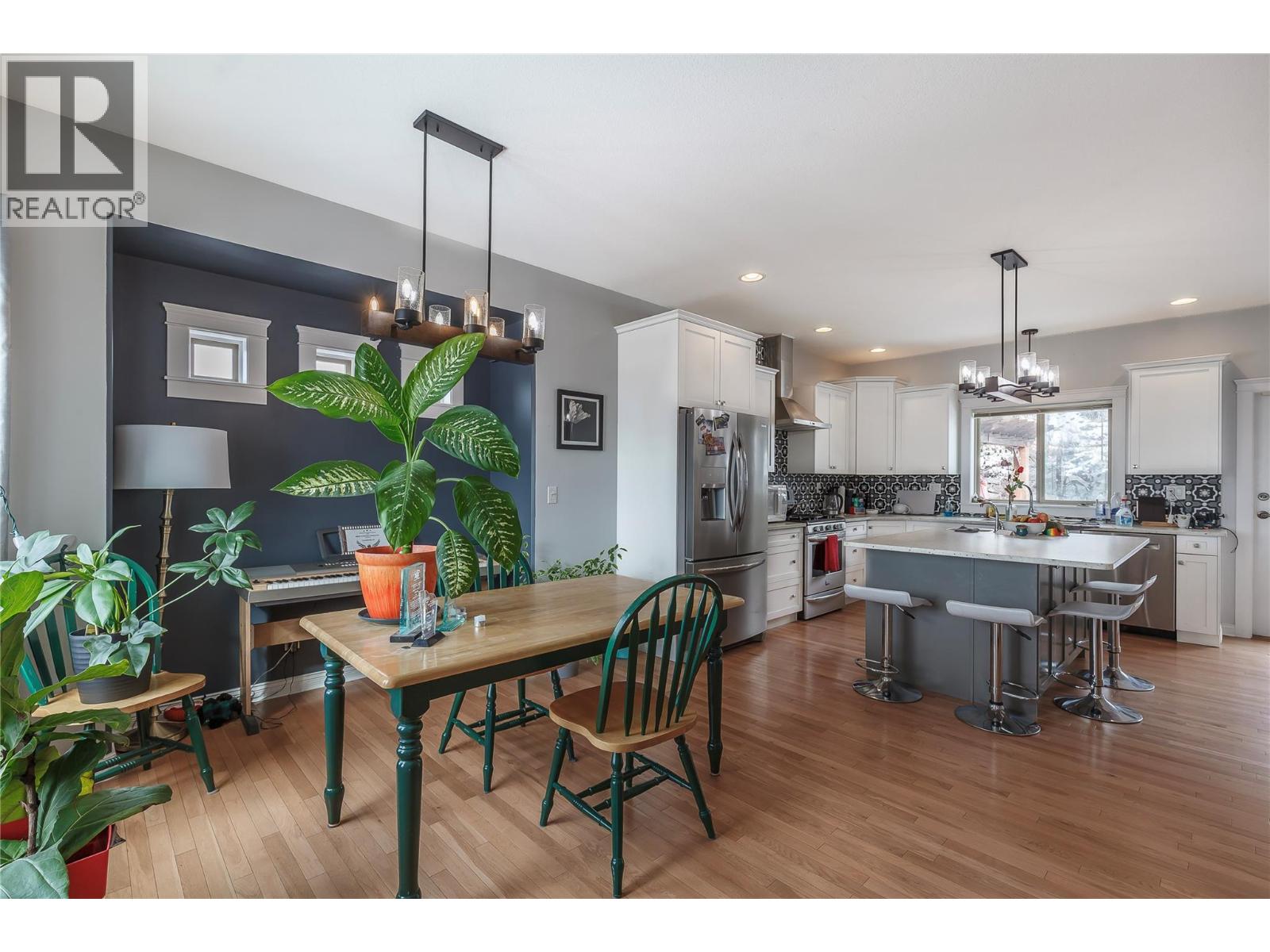 647 Middleton Way, Coldstream, British Columbia  V1B 2V5 - Photo 14 - 10361808