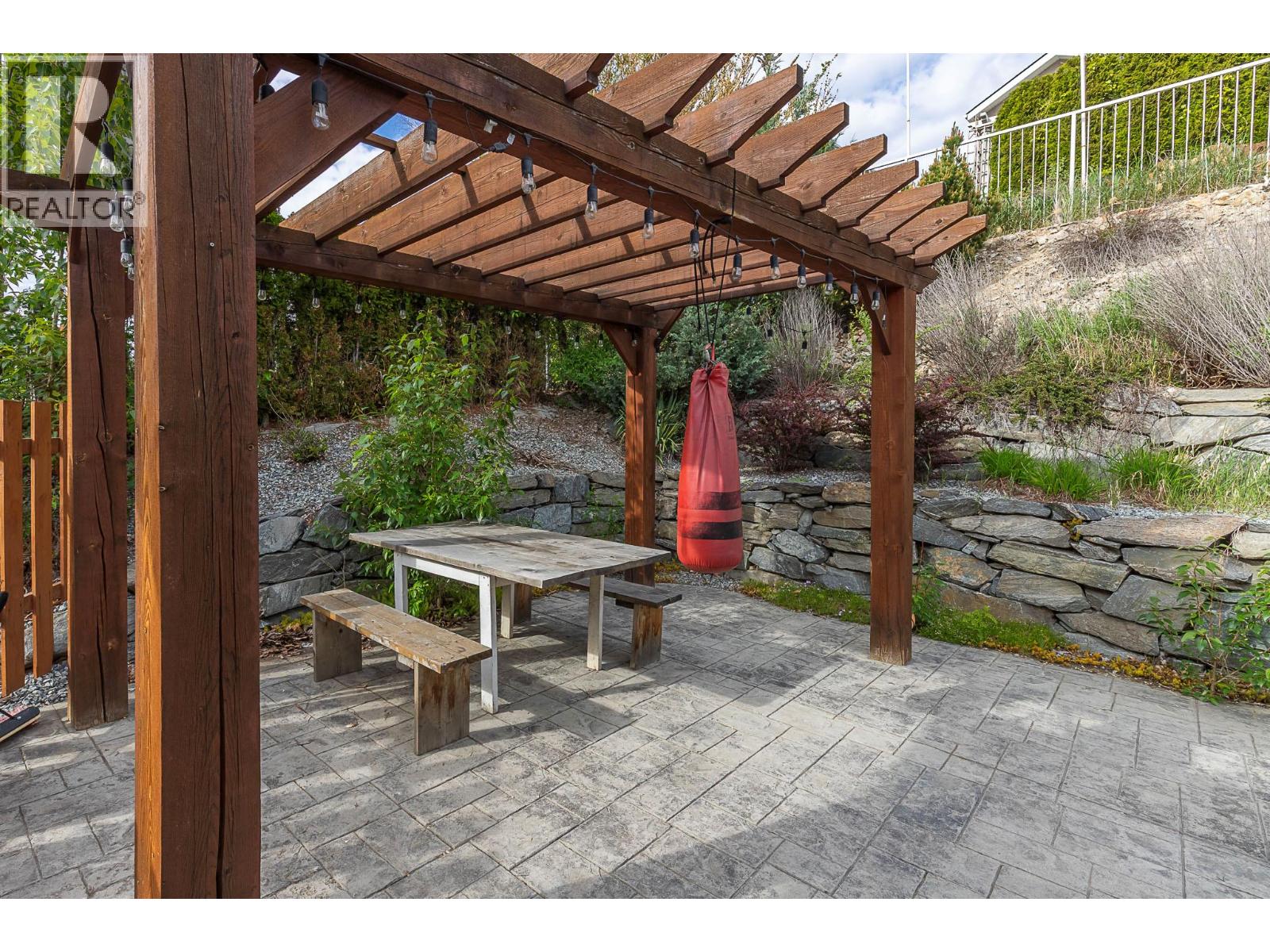 647 Middleton Way, Coldstream, British Columbia  V1B 2V5 - Photo 58 - 10361808