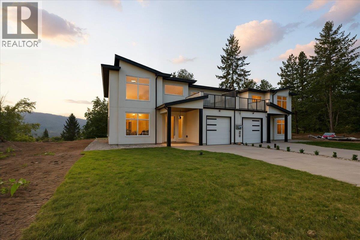 3738 Toba Road, castlegar, British Columbia
