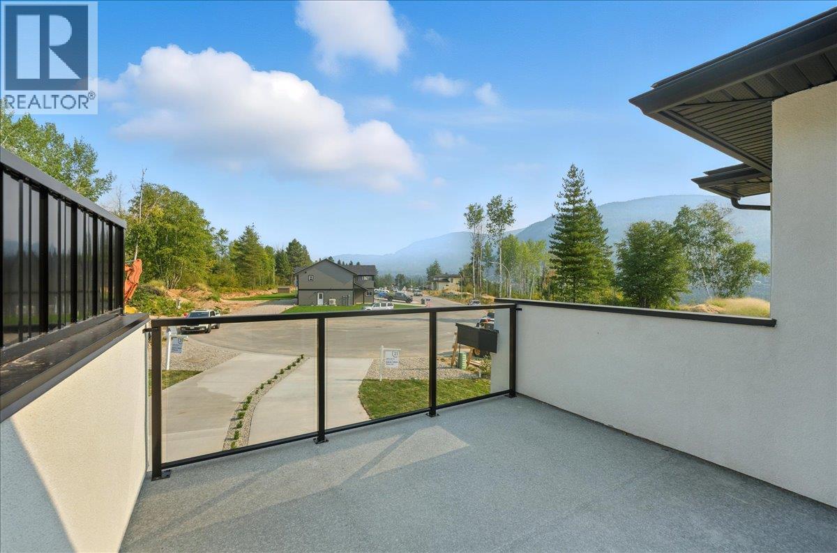 3738 Toba Road, Castlegar, British Columbia  V1N 4Y3 - Photo 30 - 10361674