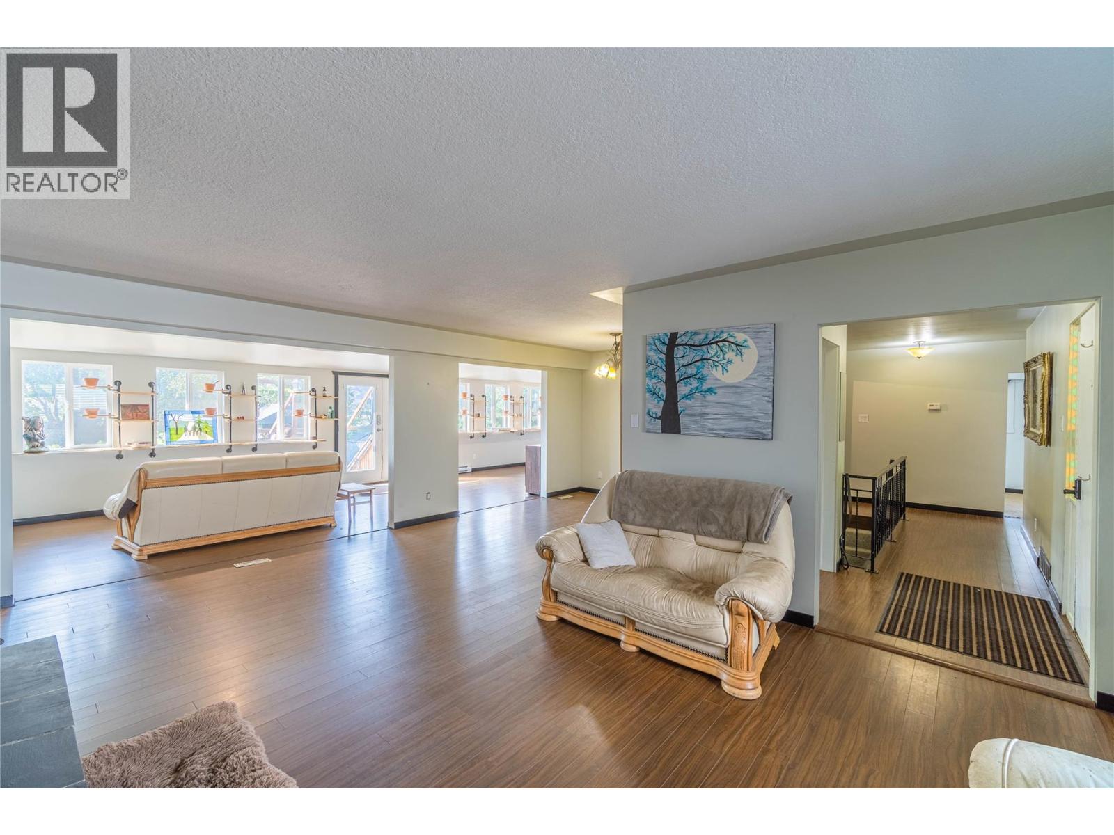 2215 Barbara Avenue, Kamloops, British Columbia  V2B 4J4 - Photo 21 - 10361839