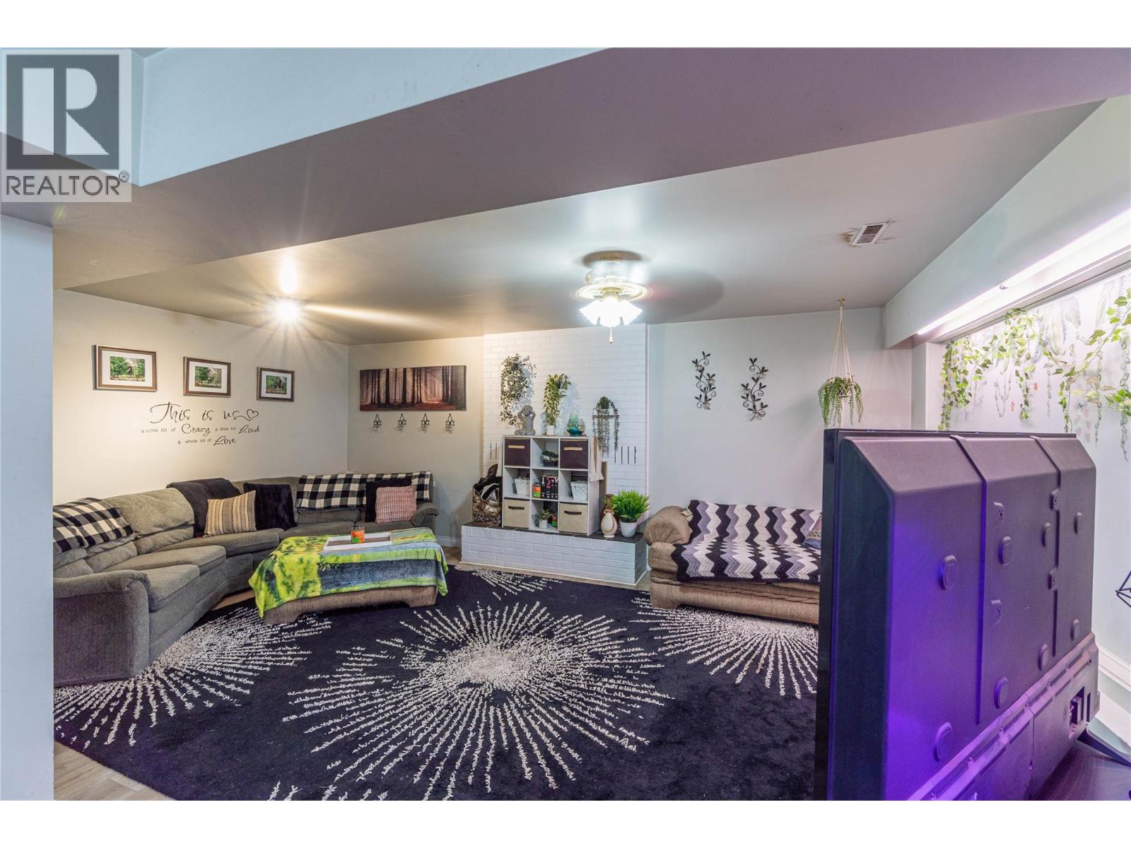 2215 Barbara Avenue, Kamloops, British Columbia  V2B 4J4 - Photo 30 - 10361839