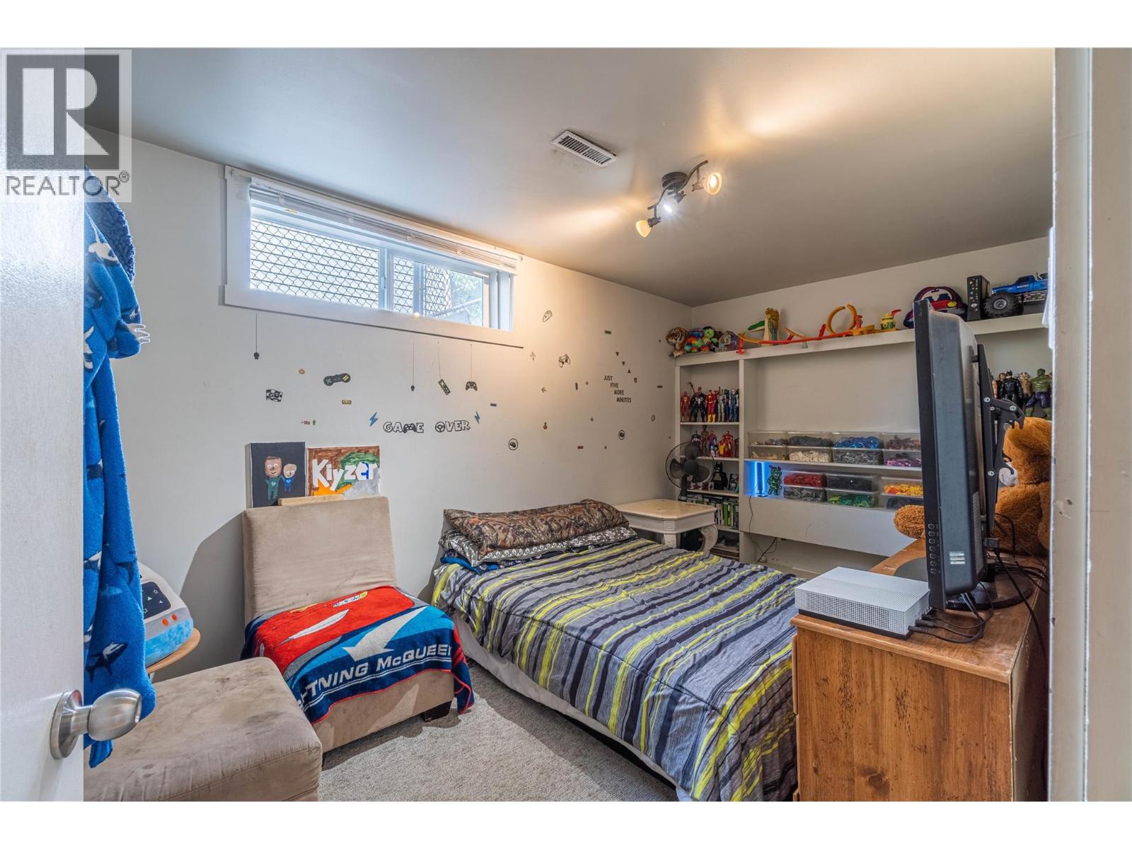 2215 Barbara Avenue, Kamloops, British Columbia  V2B 4J4 - Photo 35 - 10361839